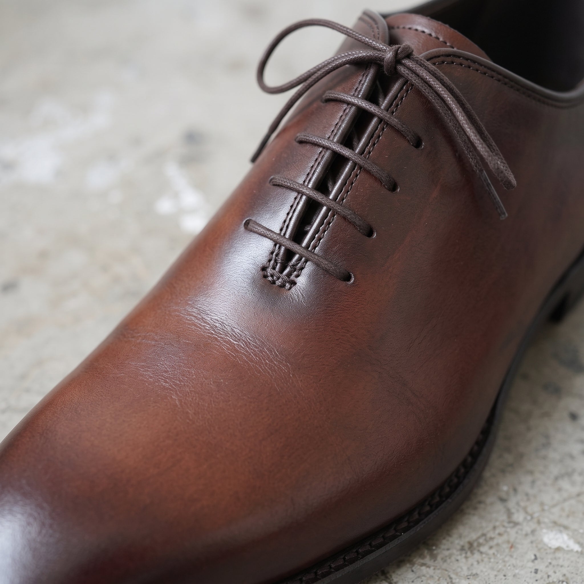 Men's Brown Plain-Toe Leather Oxfords — Woking