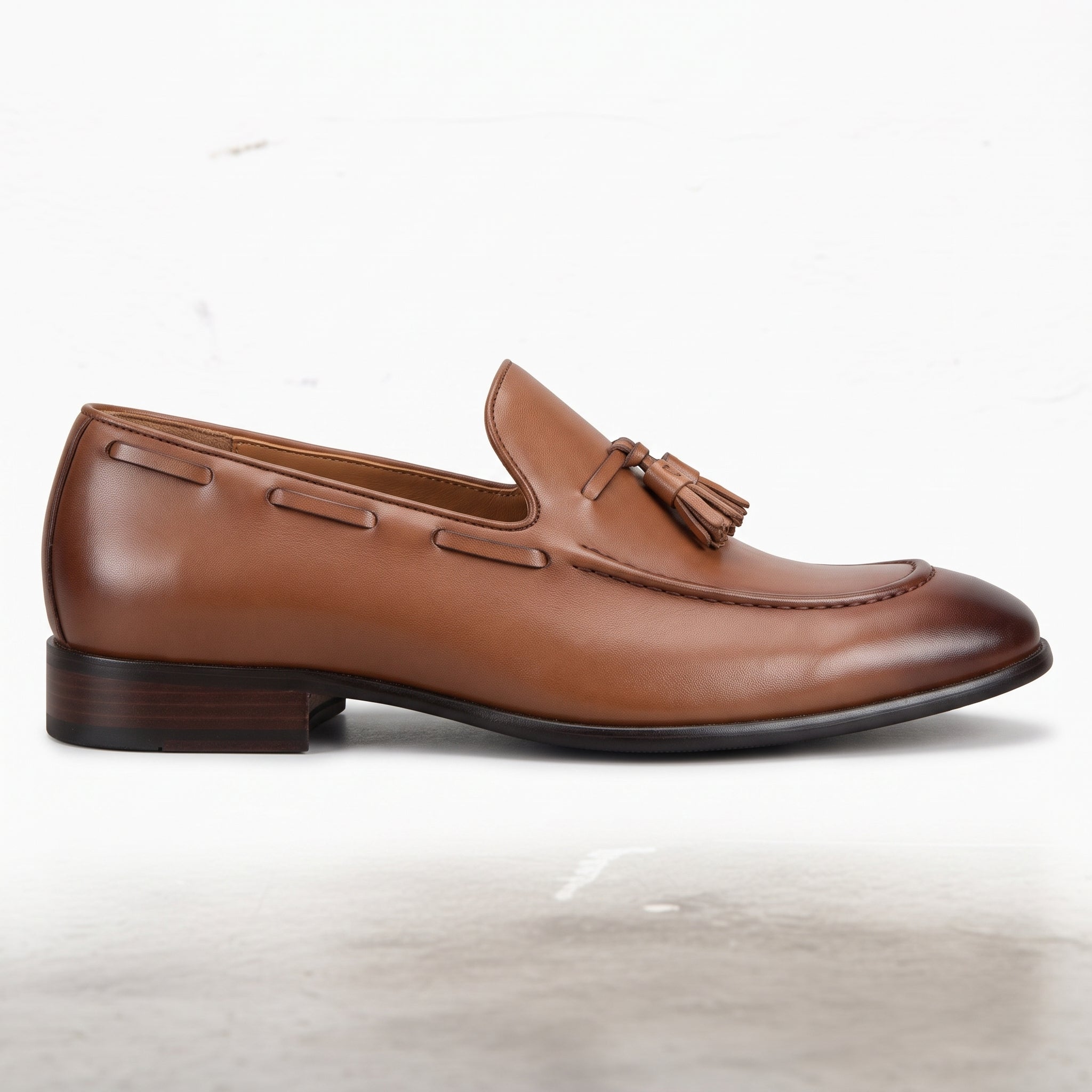 Men's Brown Plain-Toe Leather Tassel Loafers — Farncombe