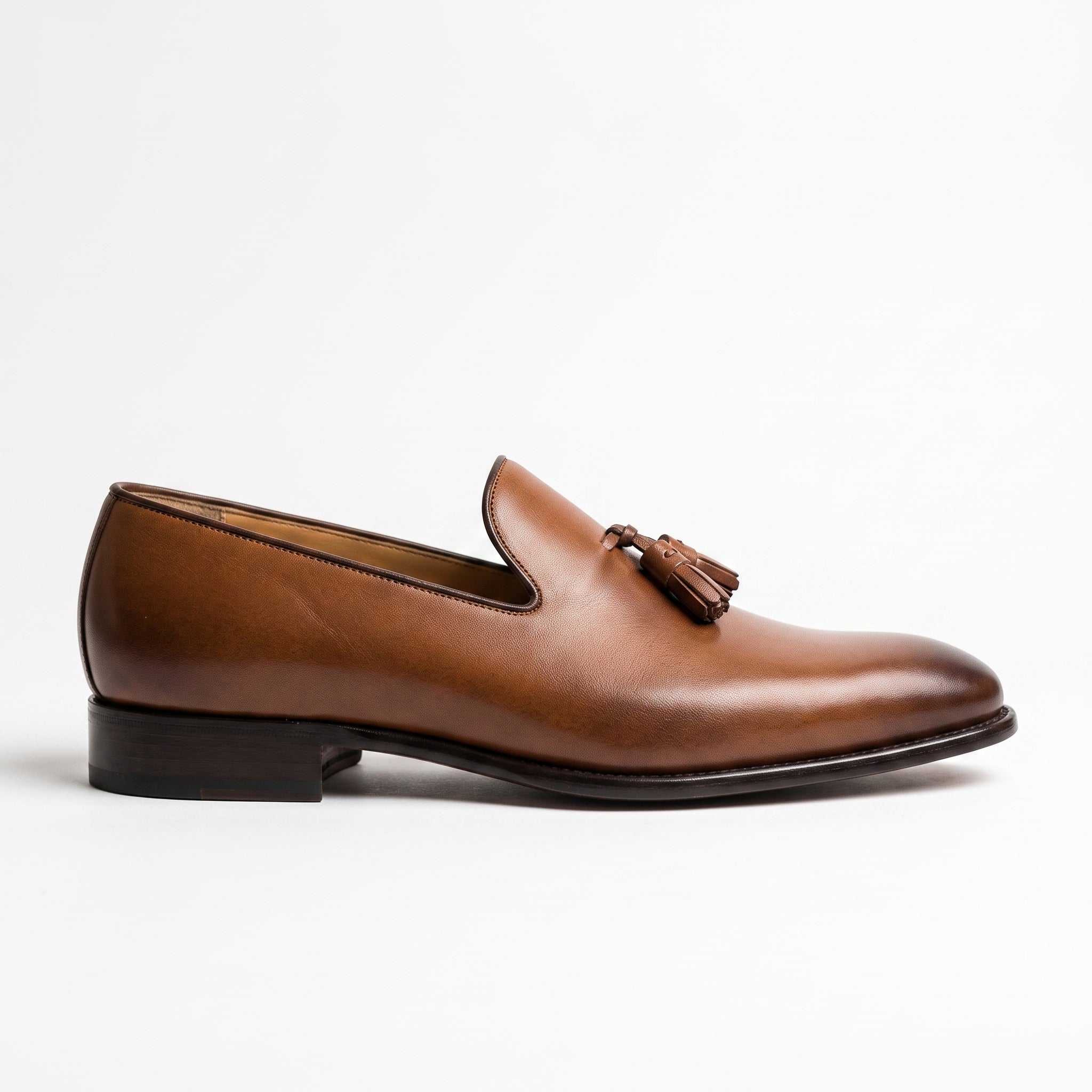 Men's Brown Plain-Toe Leather Tassel Loafers — Humberstone