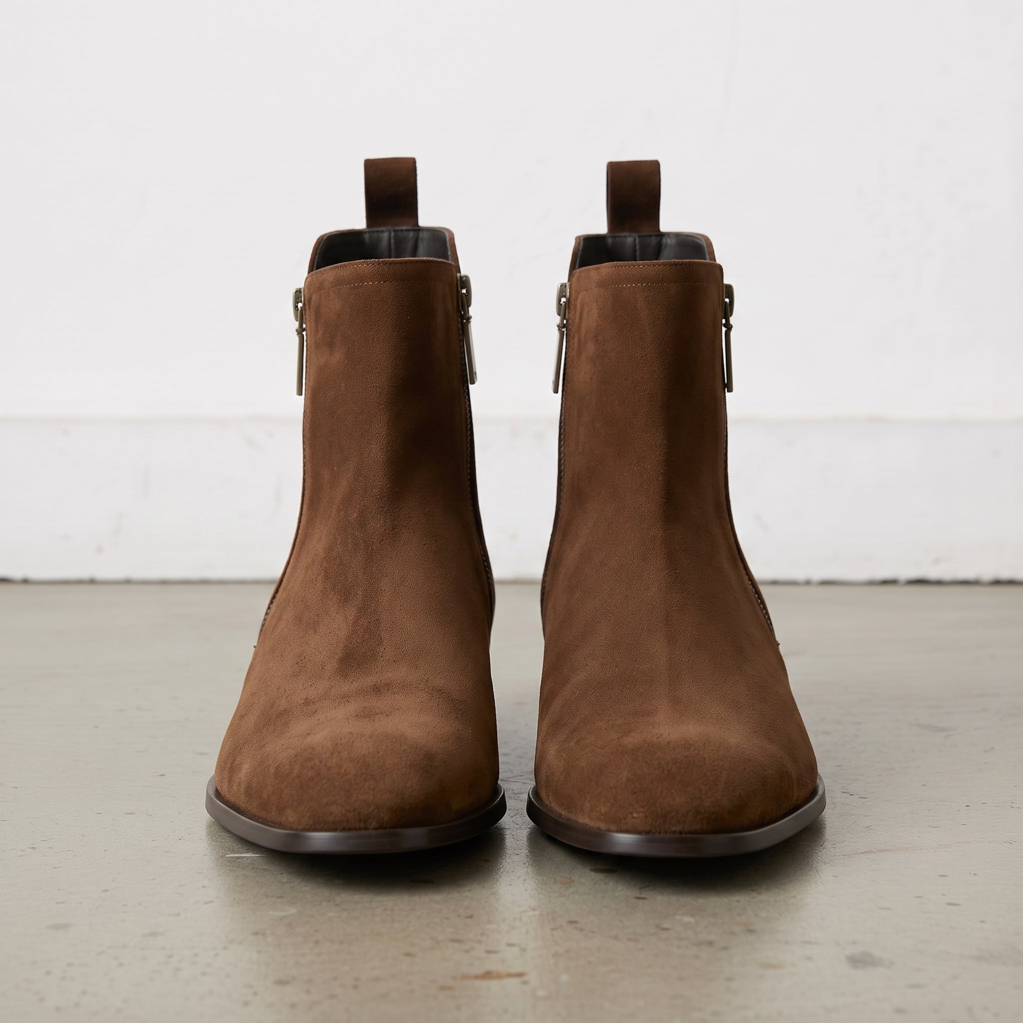 Men's Brown Plain-Toe Suede Ankle Boots — Dilloway