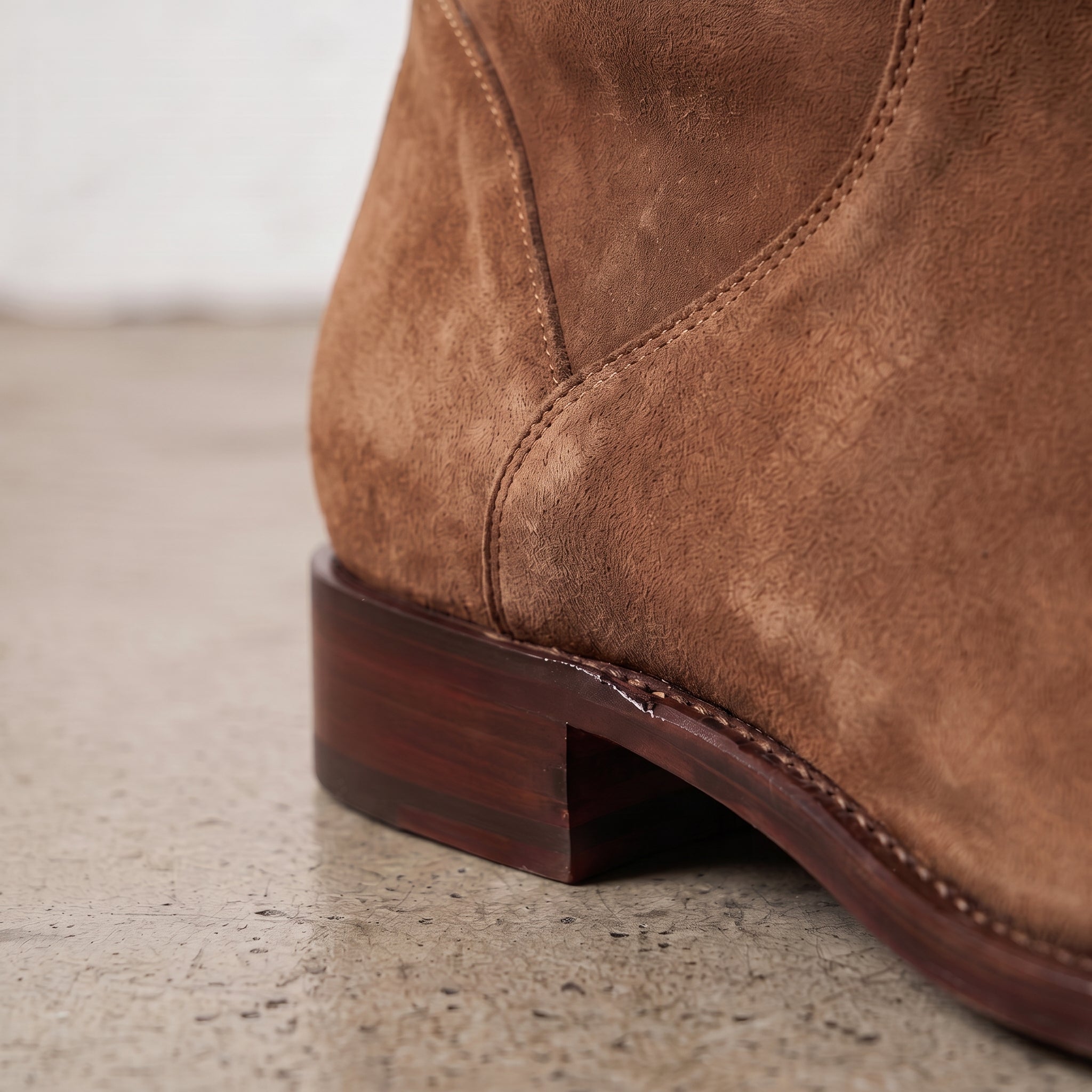 Men's Brown Plain-Toe Suede Ankle Boots — Headley