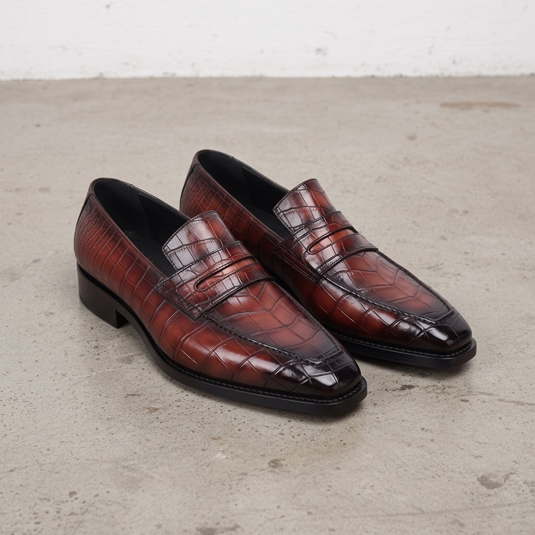 Men's Brown Reddish-Brown Alligator-Embossed Leather Apron-Toe Penny Loafers — Ashtead