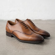 Men's Brown Wingtip Leather Brogue Oxfords — Carlisle