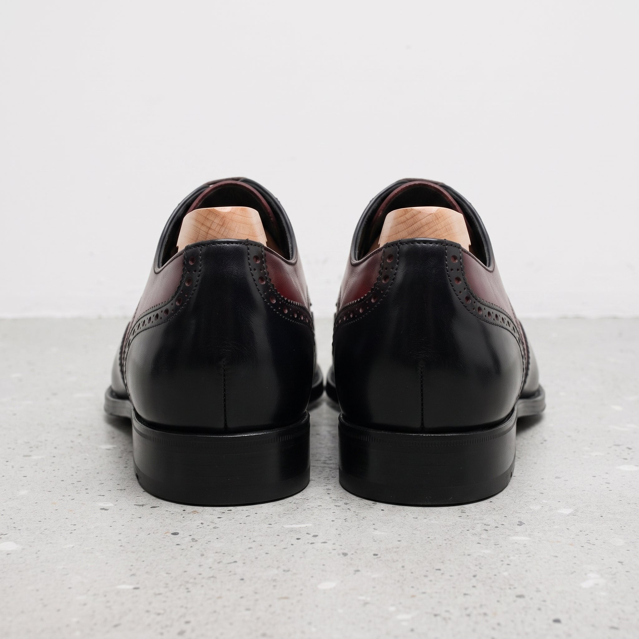 Men's Burgundy and Black Wingtip Leather Brogue Derbys — Castley