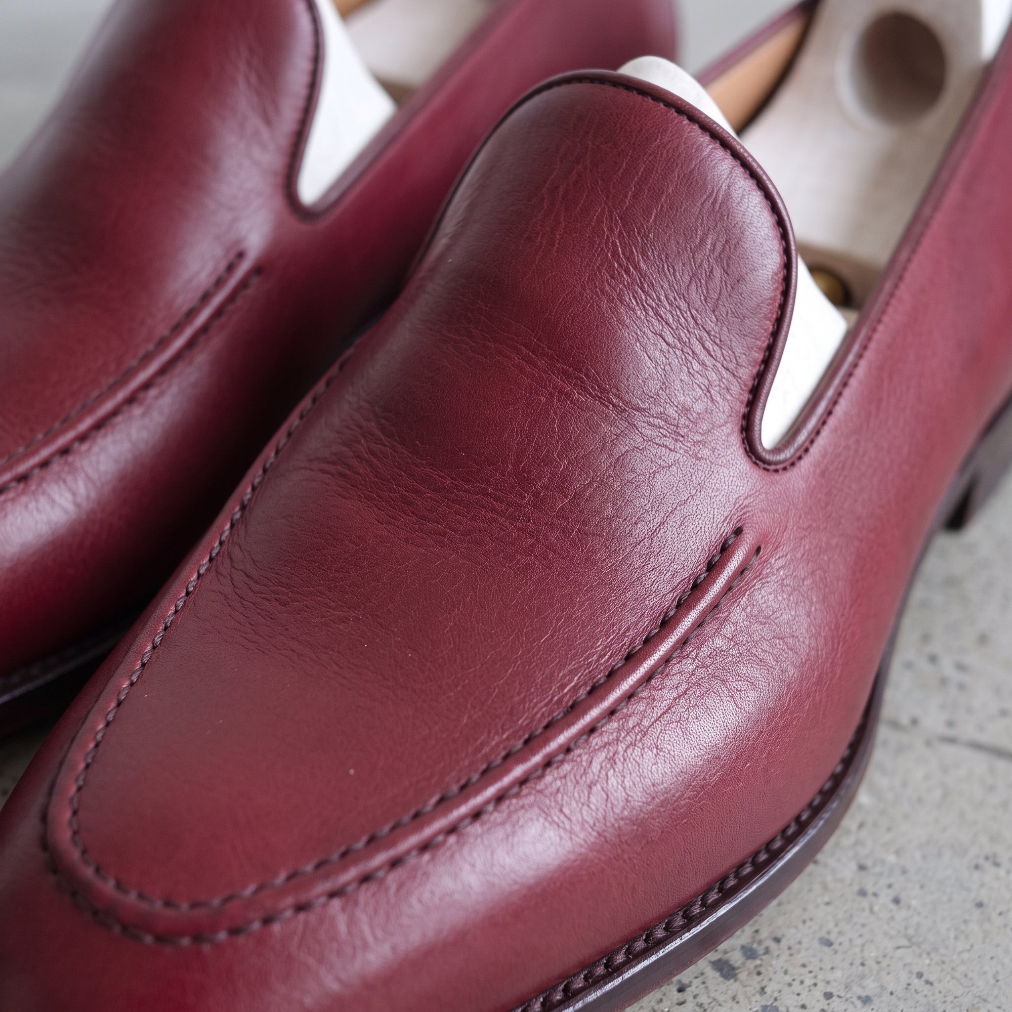 Men's Burgundy Apron-Toe Leather Loafers — Willoughby — Willoughby