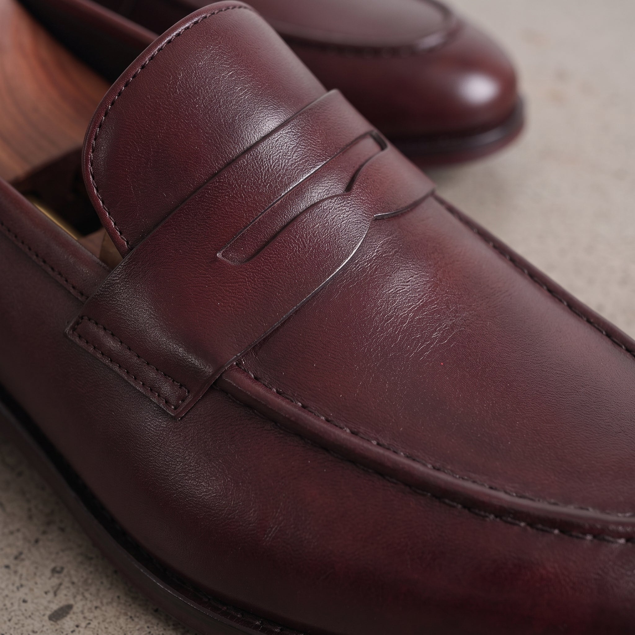Men's Burgundy Apron-Toe Leather Penny Loafers — Bidborough