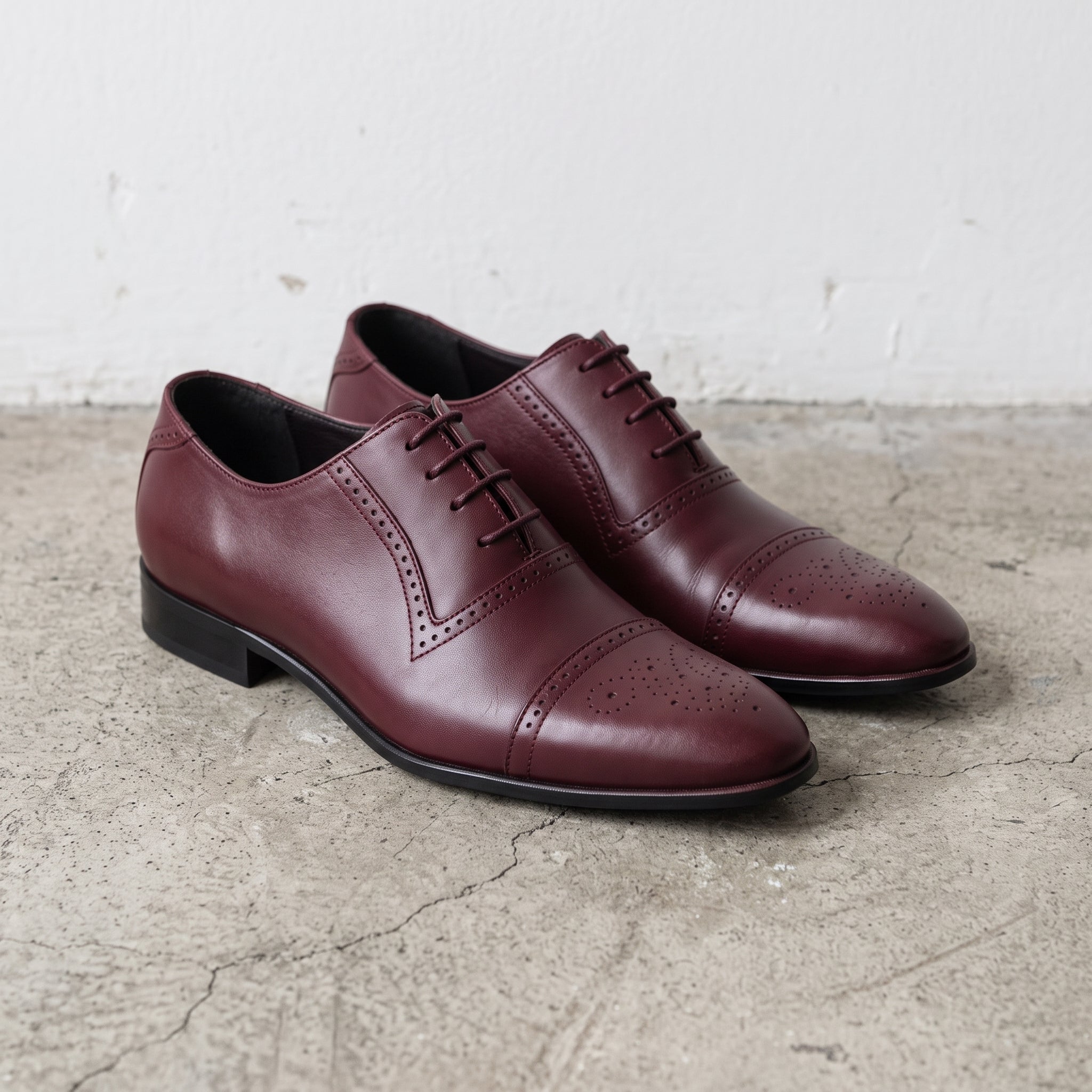 Men's Burgundy Cap-Toe Leather Oxfords — Aspall