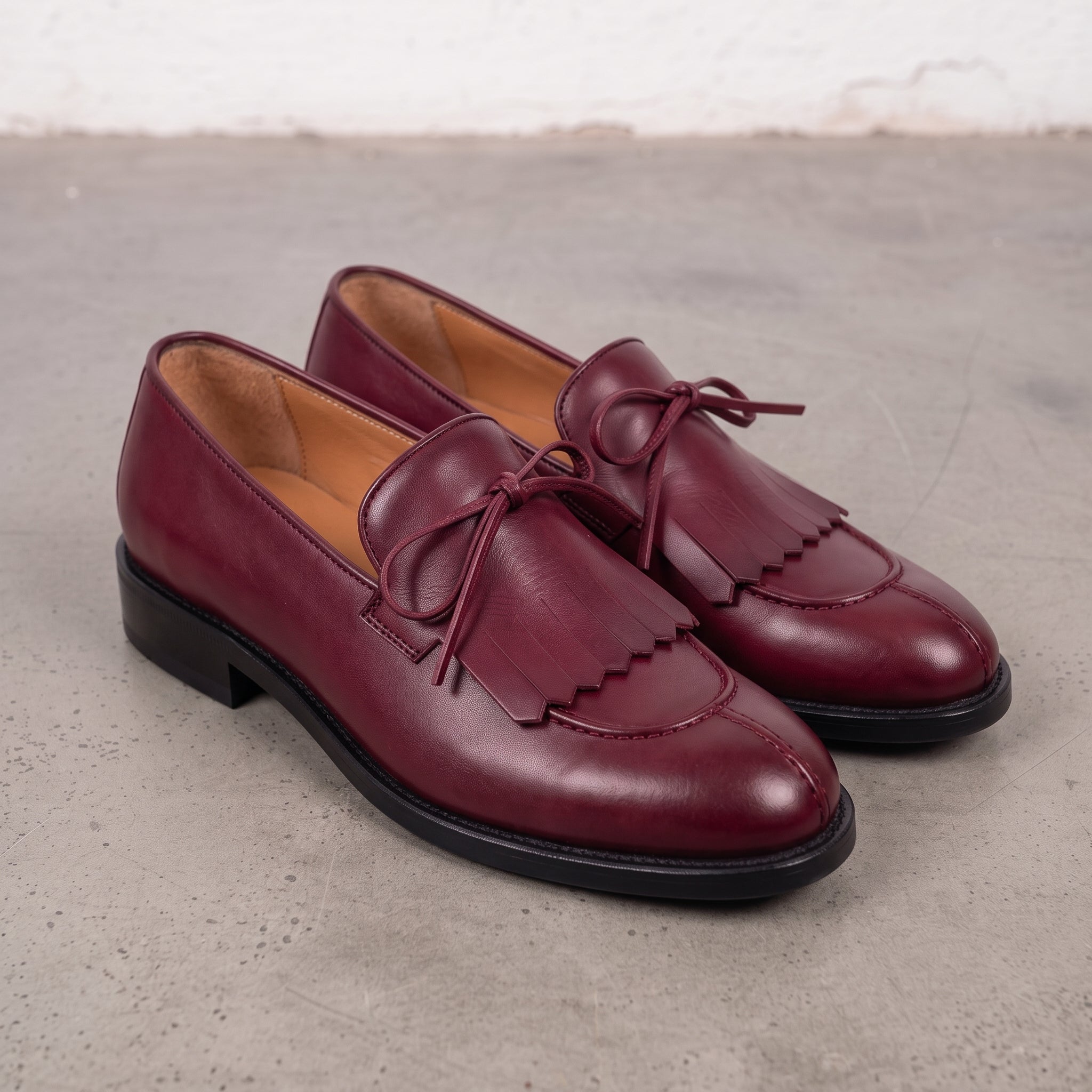 Men's Burgundy Fringe Apron-Toe Leather Loafers — Braydon
