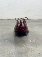 Men's Burgundy Lace-Up Crocodile Pattern Dress Shoes - detail-view-showing-texture