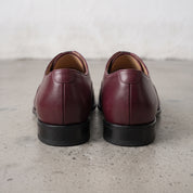 Men's Burgundy Plain-Toe Leather Oxfords — Cambray