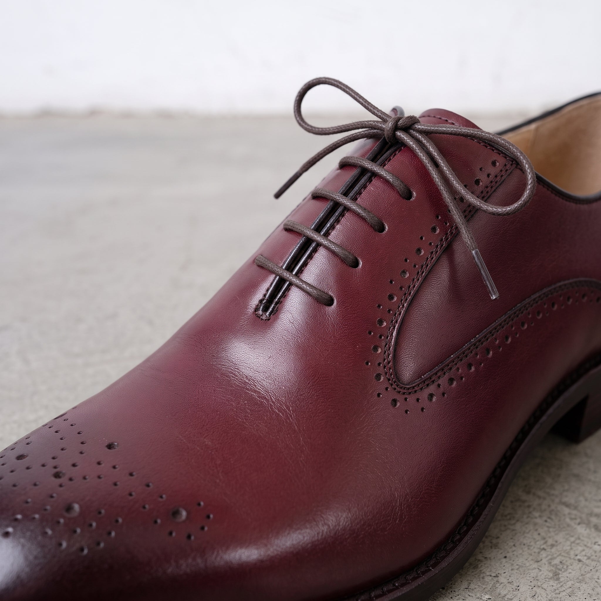 Men's Burgundy Brogue Leather Oxfords — Alconbury