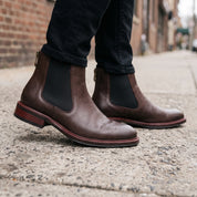 Men's Coffee Plain-Toe Leather Chelsea Boots — Billingham