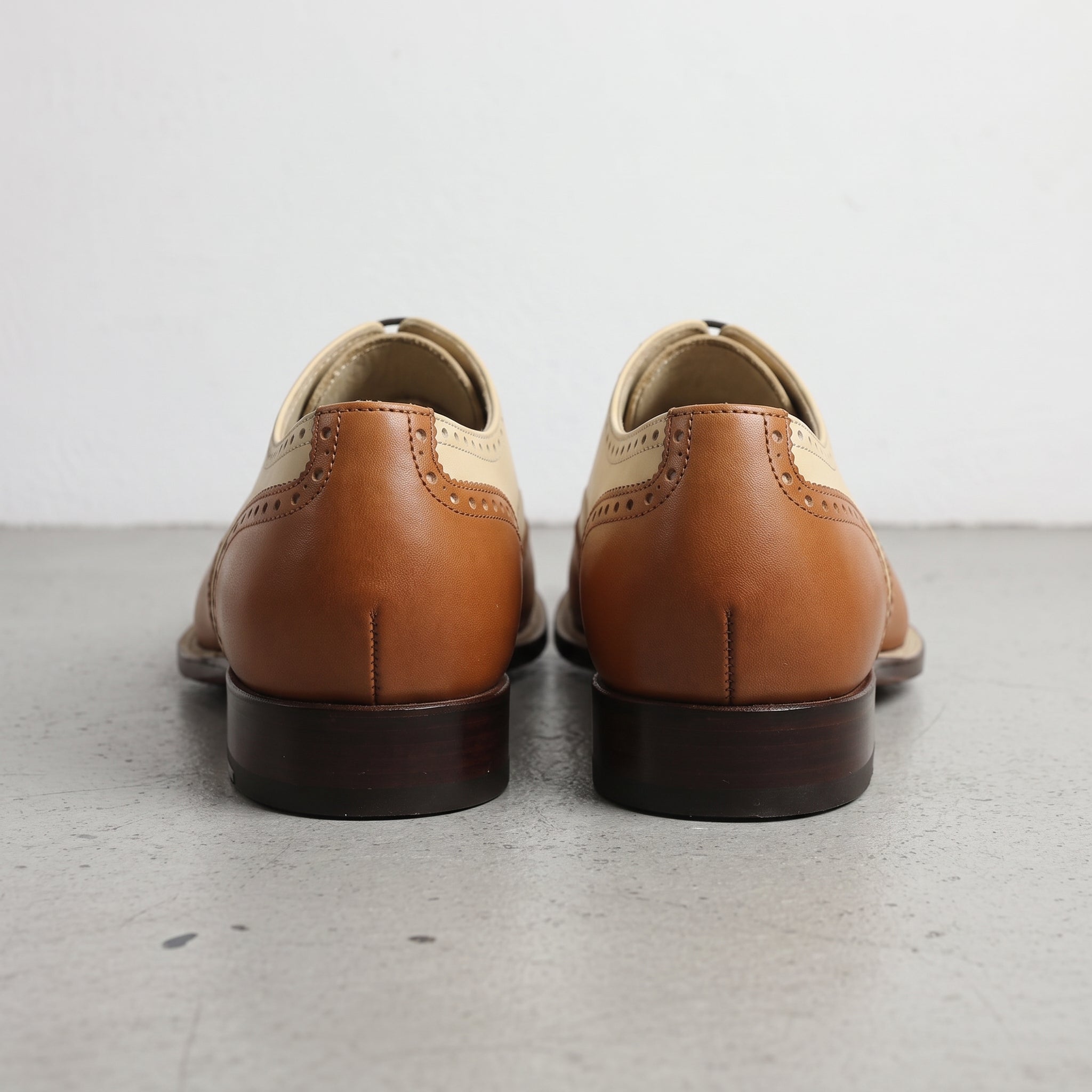 Men's Cream and Brown Two-Tone Wingtip Leather Oxfords — Andover