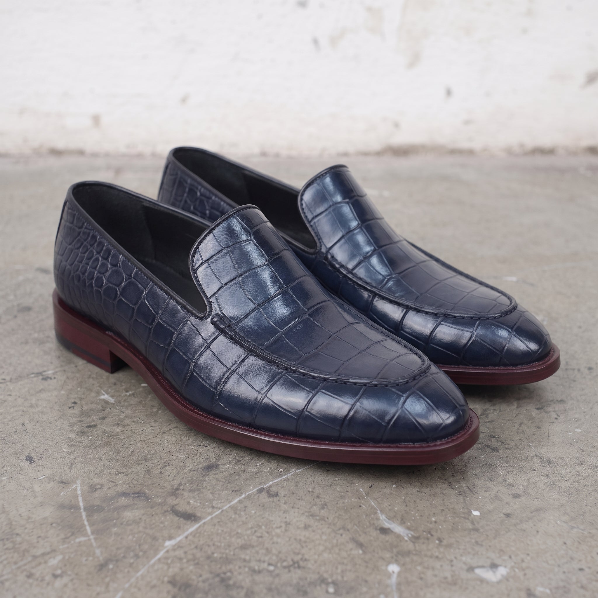 Men's Dark Blue Alligator-Embossed Leather Loafers — Hayley