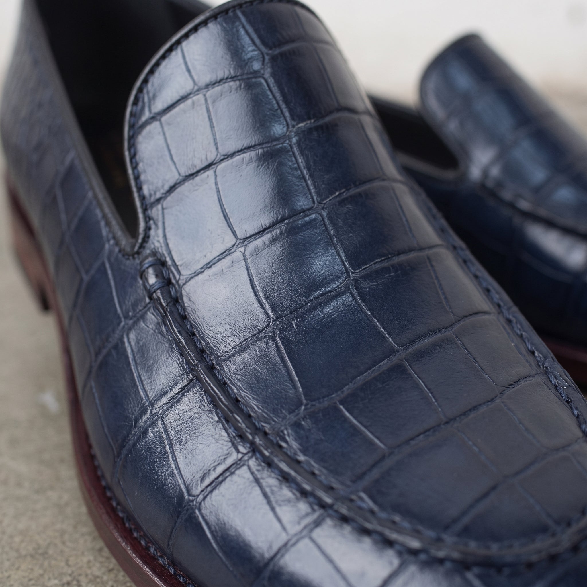 Men's Dark Blue Alligator-Embossed Leather Loafers — Hayley