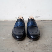 Men's Dark Blue and Blue Crocodile-Embossed Leather Apron-Toe Penny Loafers — Harrop