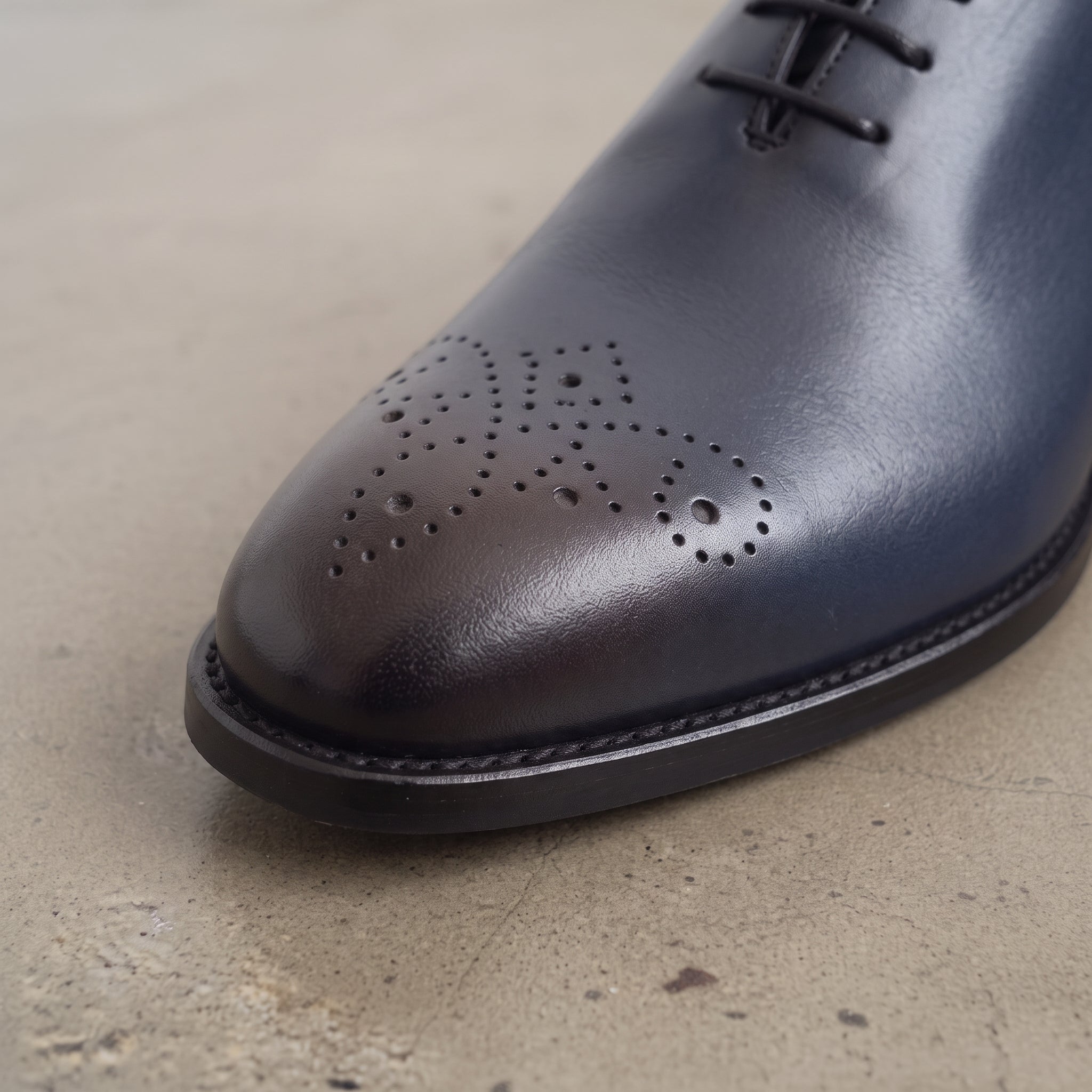 Men's Dark Blue Cap-Toe Leather Oxfords — Phelps
