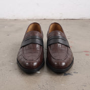 Men's Dark Brown Alligator-Embossed Leather Penny Loafers — Burdon