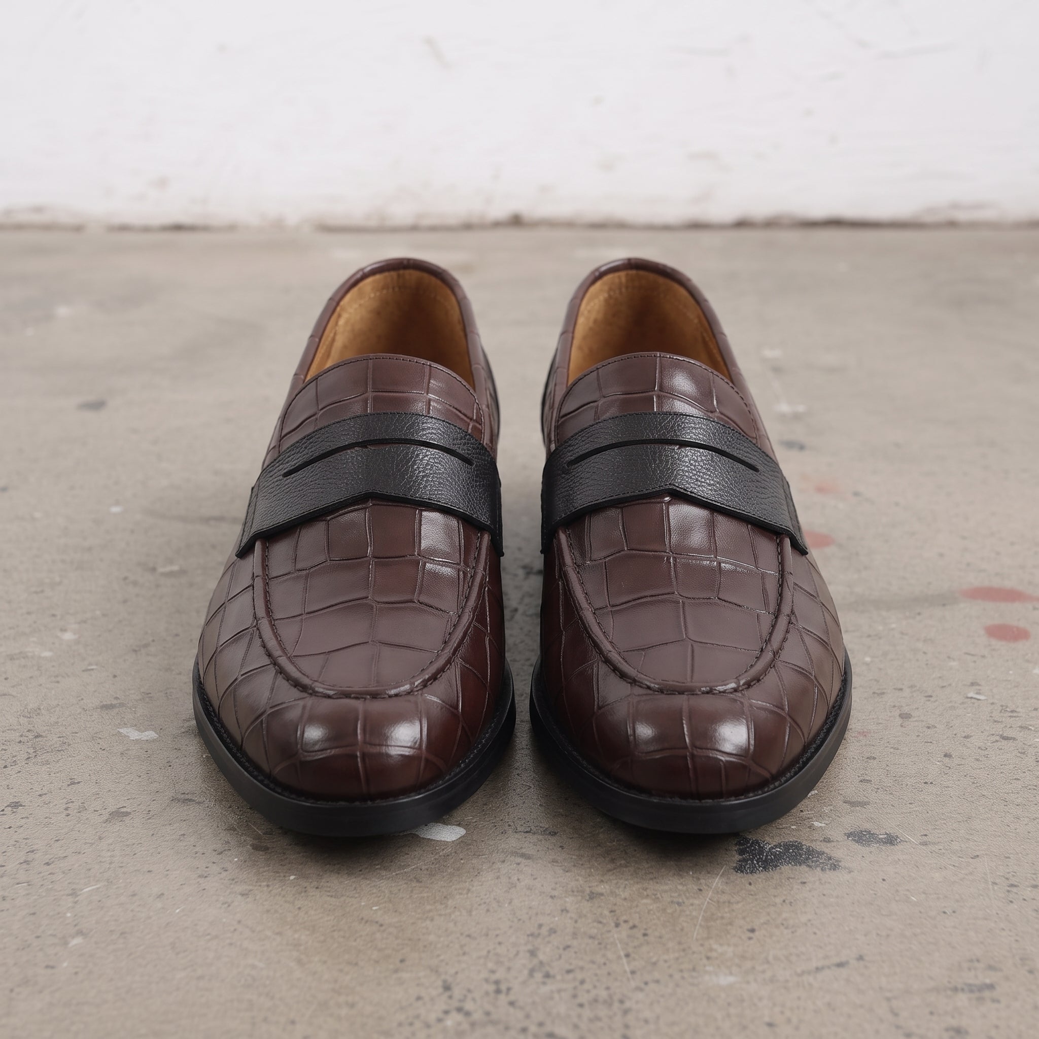 Men's Dark Brown Alligator-Embossed Leather Penny Loafers — Burdon