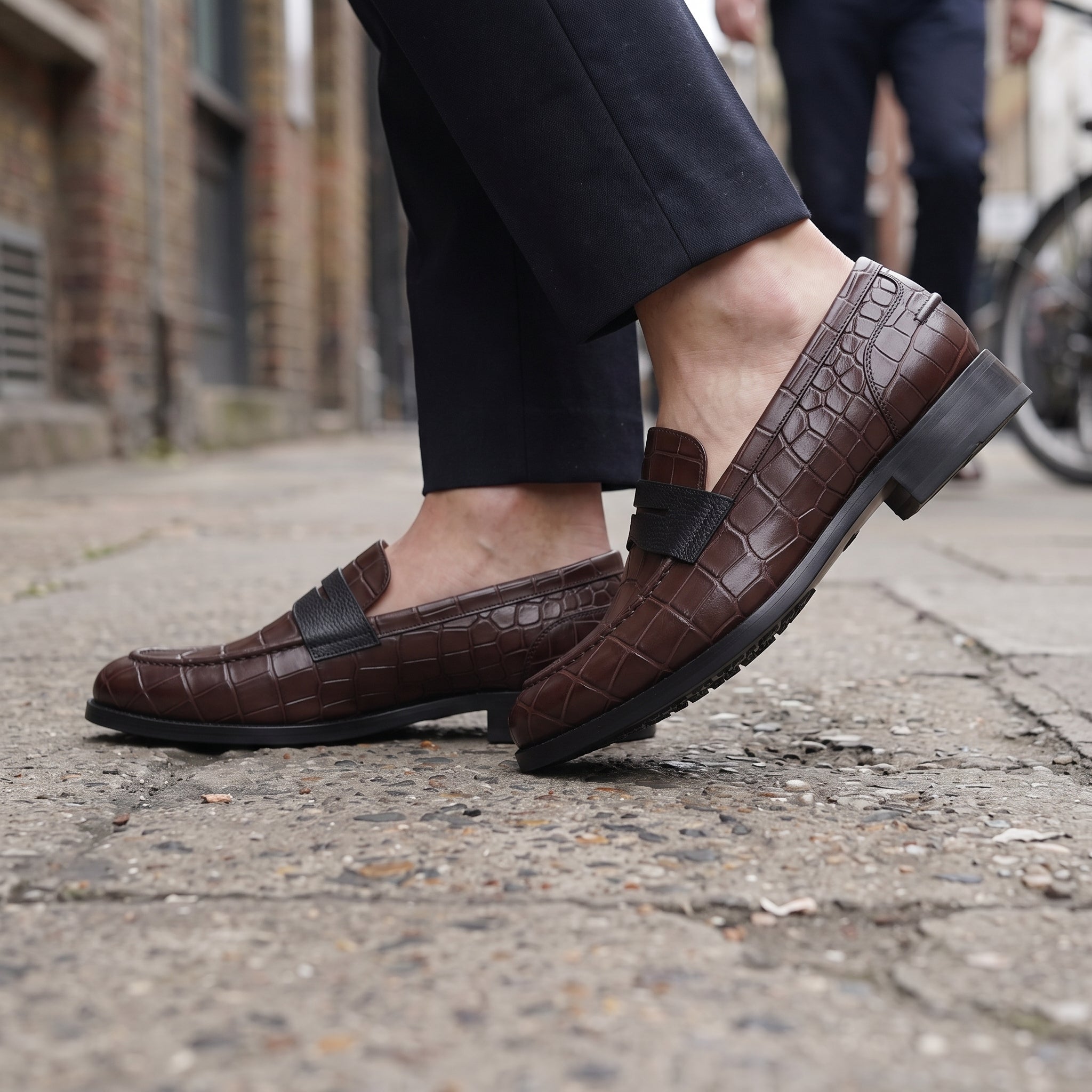 Men's Dark Brown Alligator-Embossed Leather Penny Loafers — Burdon
