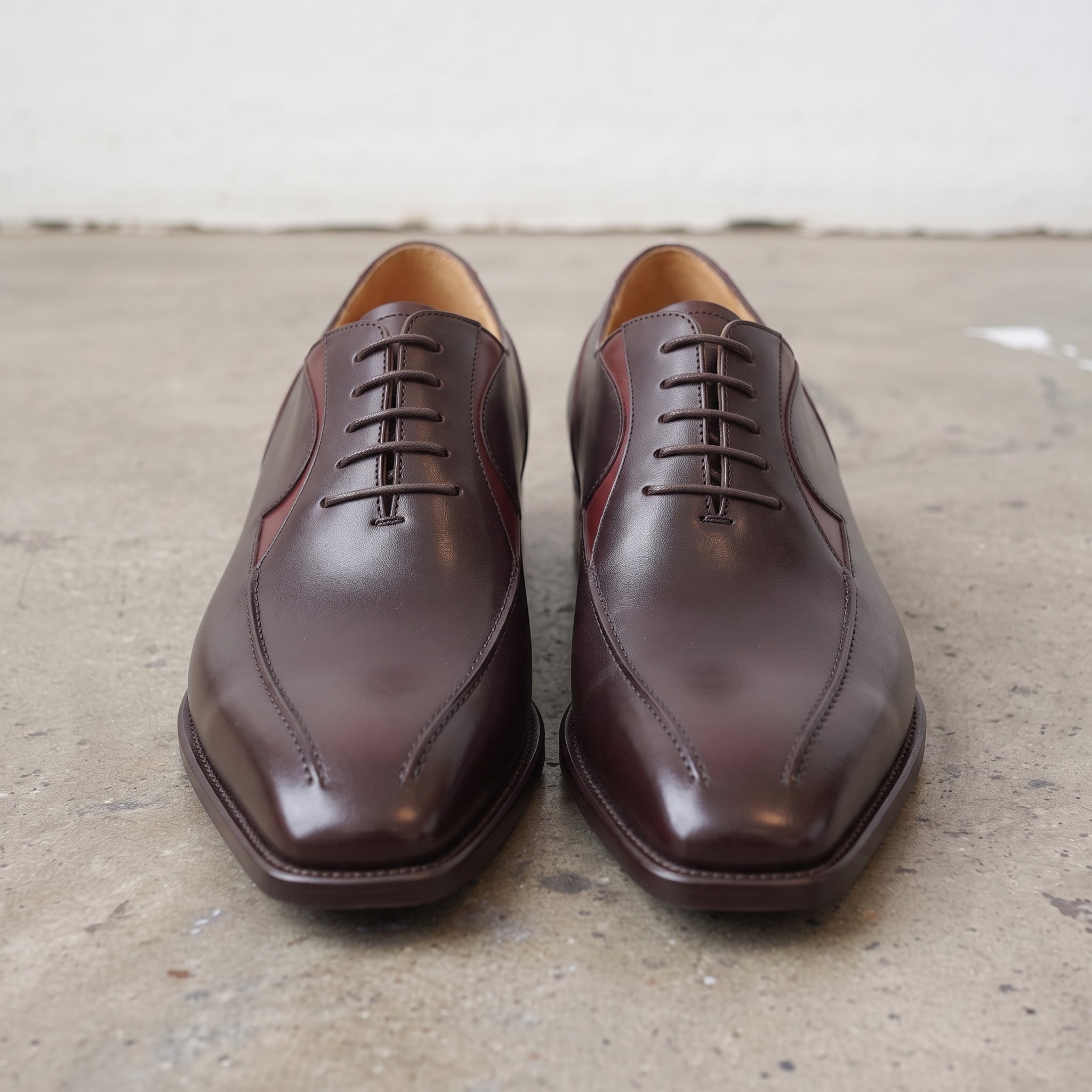 Men's Dark Brown and Burgundy Apron-Toe Leather Oxfords — Pinkerton
