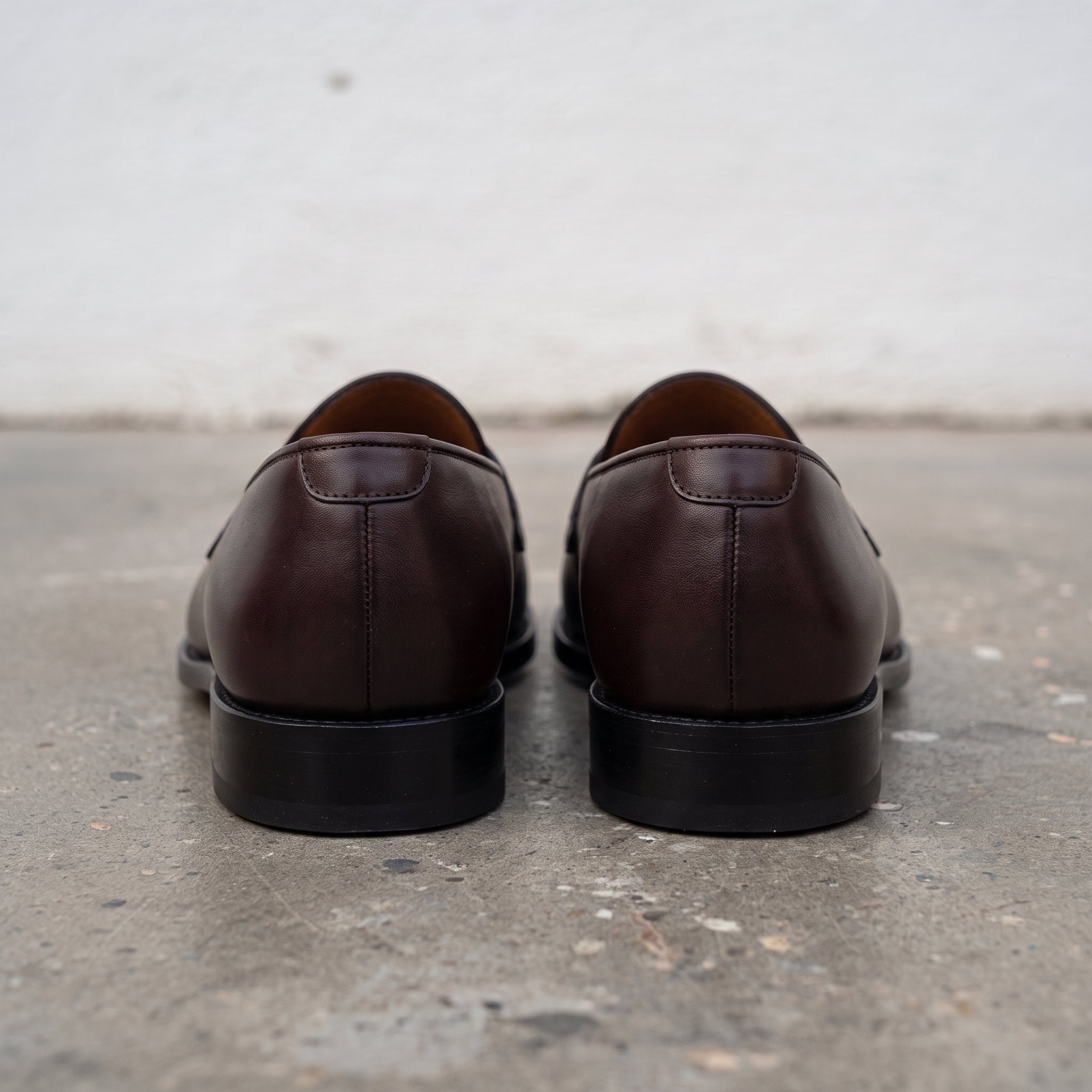 Men's Dark Brown Apron-Toe Leather Penny Loafers — Southport
