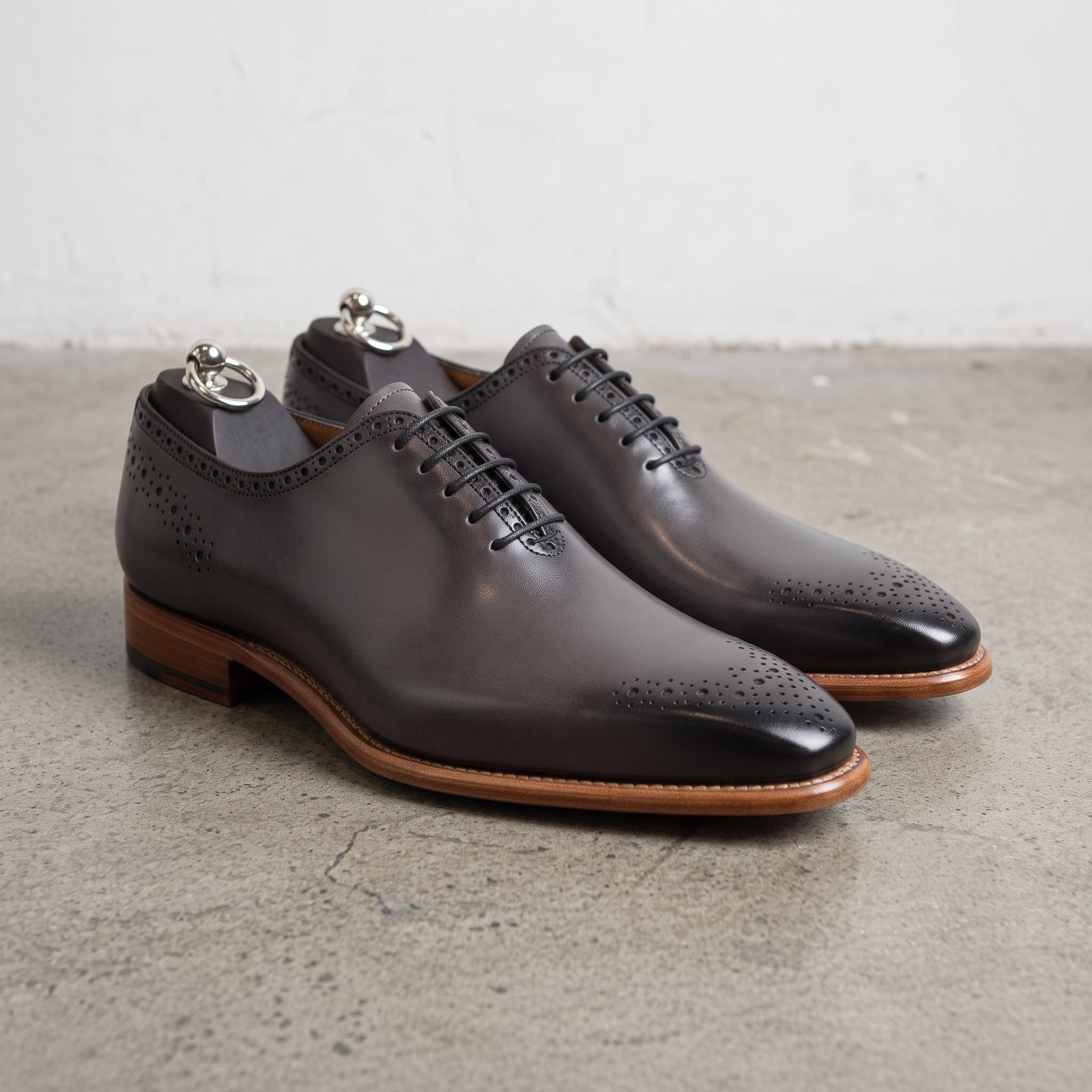 Men's Dark Brown Cap-Toe Leather Brogues — Loxton