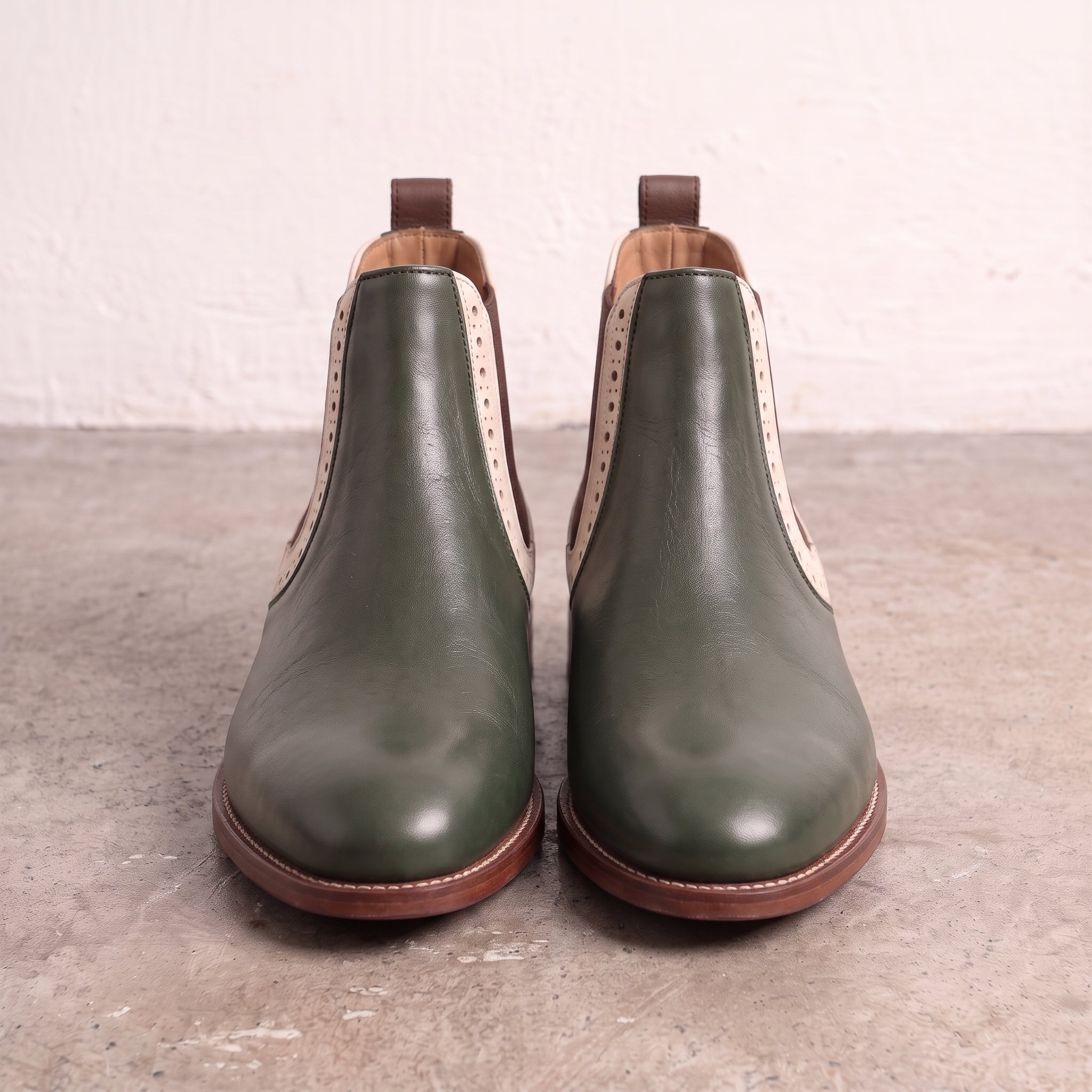 Men's Dark Green and Cream Two-Tone Leather Chelsea Boots — Balby