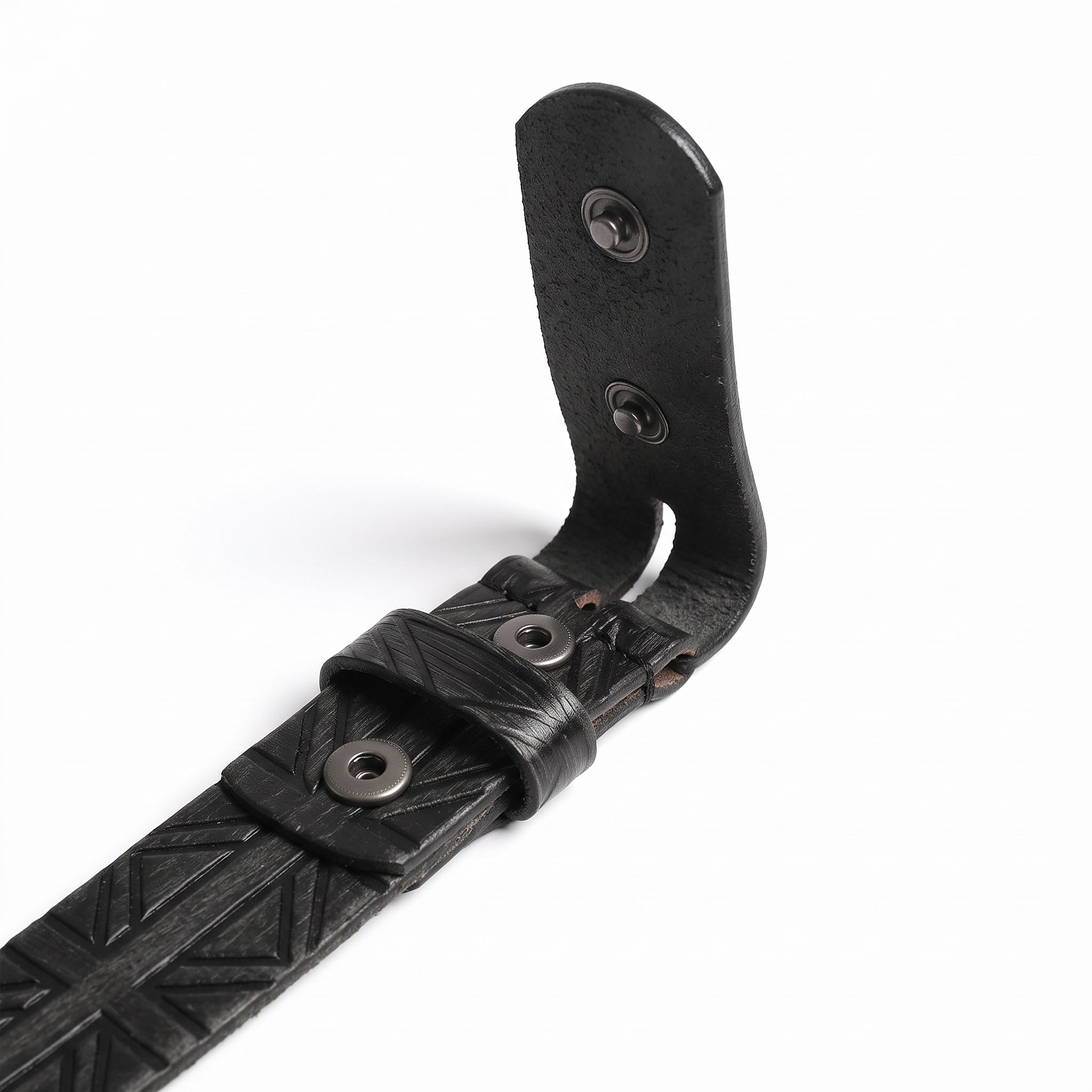Men's Black Buckle-less Leather Belt — Tennyson