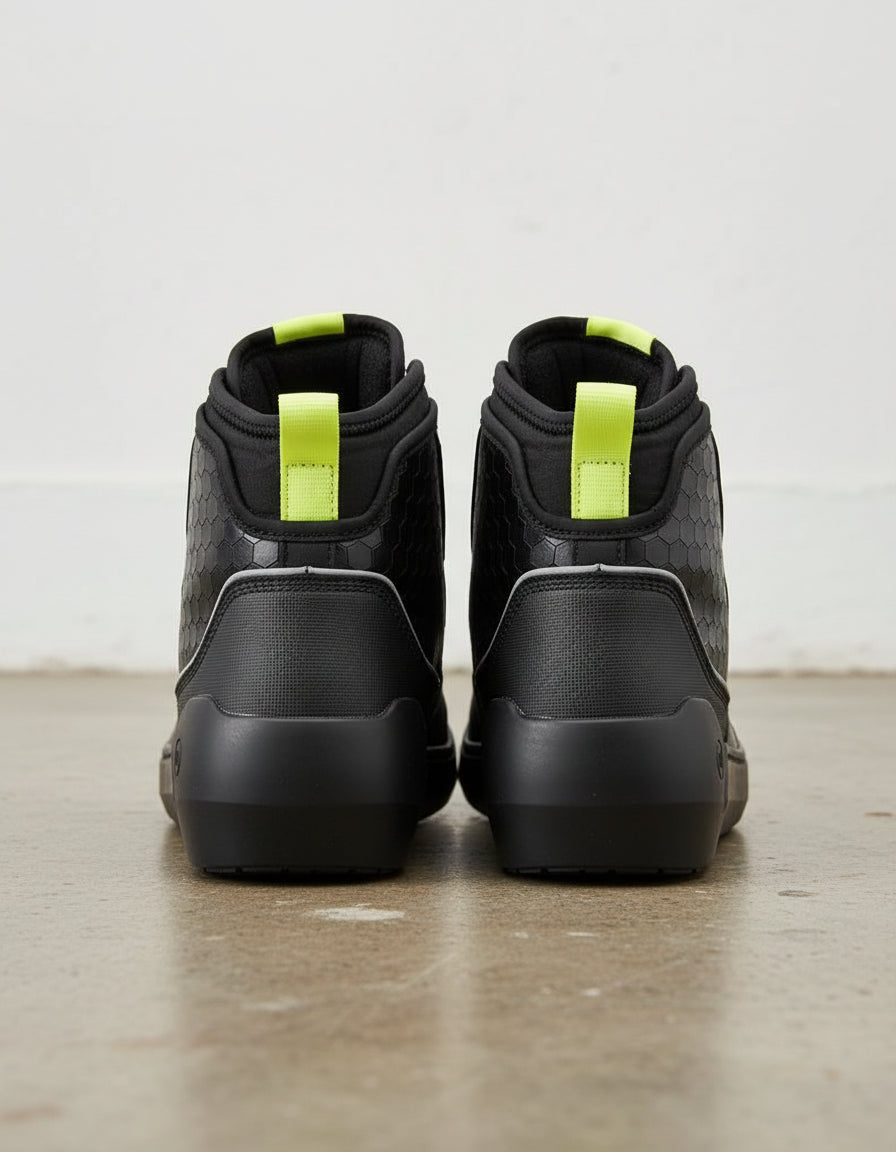 Men's Full-Grain Trail Running Sneaker - back-view