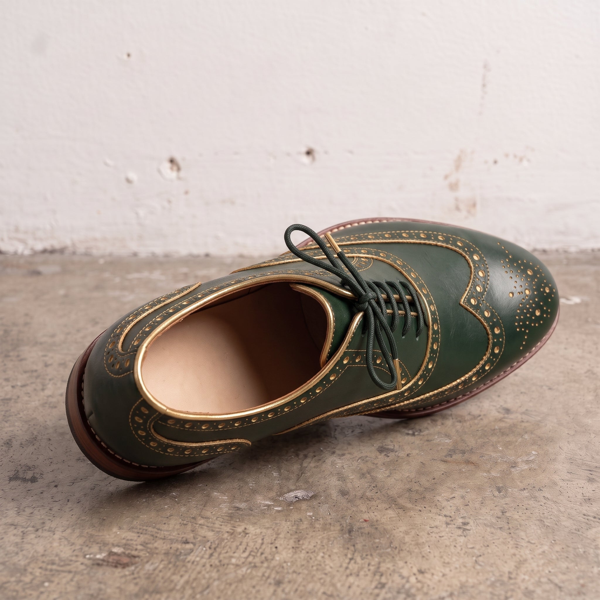 Men's Green and Gold Wingtip Leather Brogues — Actorne