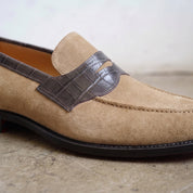 Men's Grey and Tan Crocodile-Embossed Suede Apron-Toe Penny Loafers — Crompton — Crompton