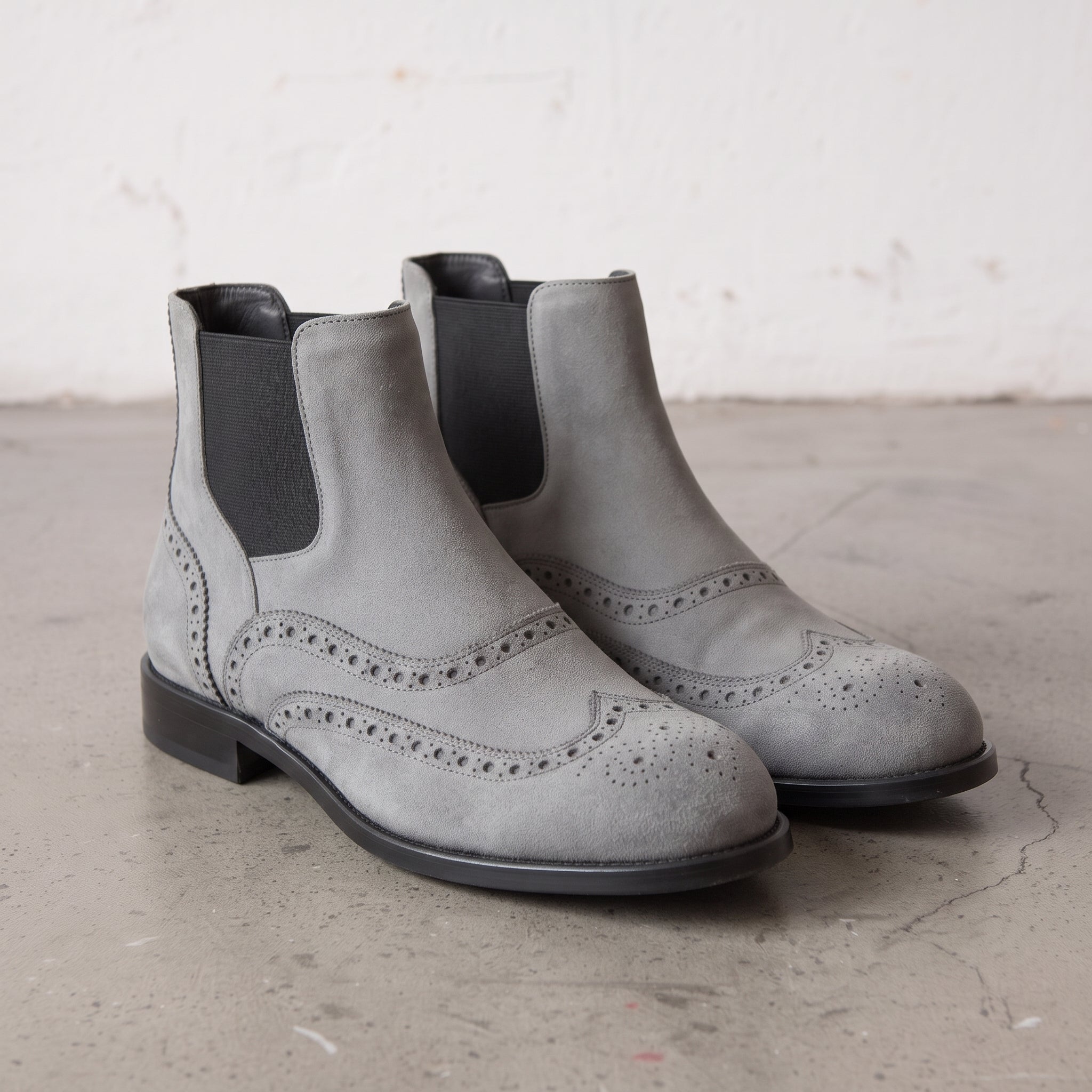 Men's Grey Suede Leather Chelsea Boots — Biddestone
