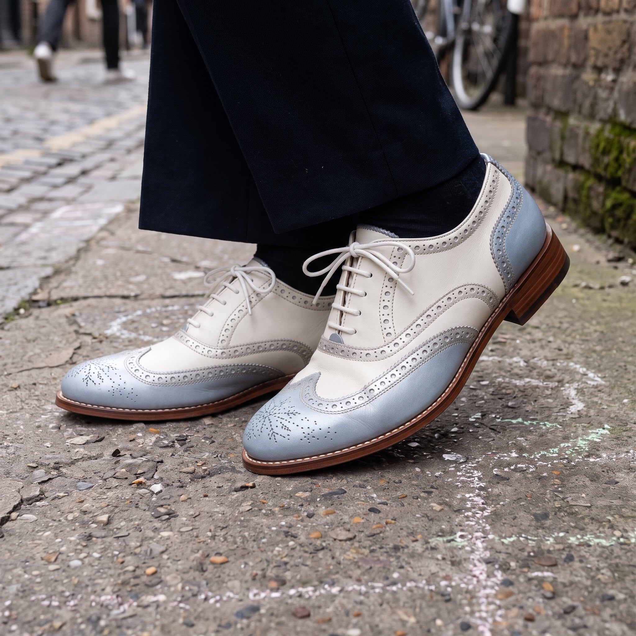 Men's Ivory and Blue Wingtip Leather Oxford Brogues — Acreton
