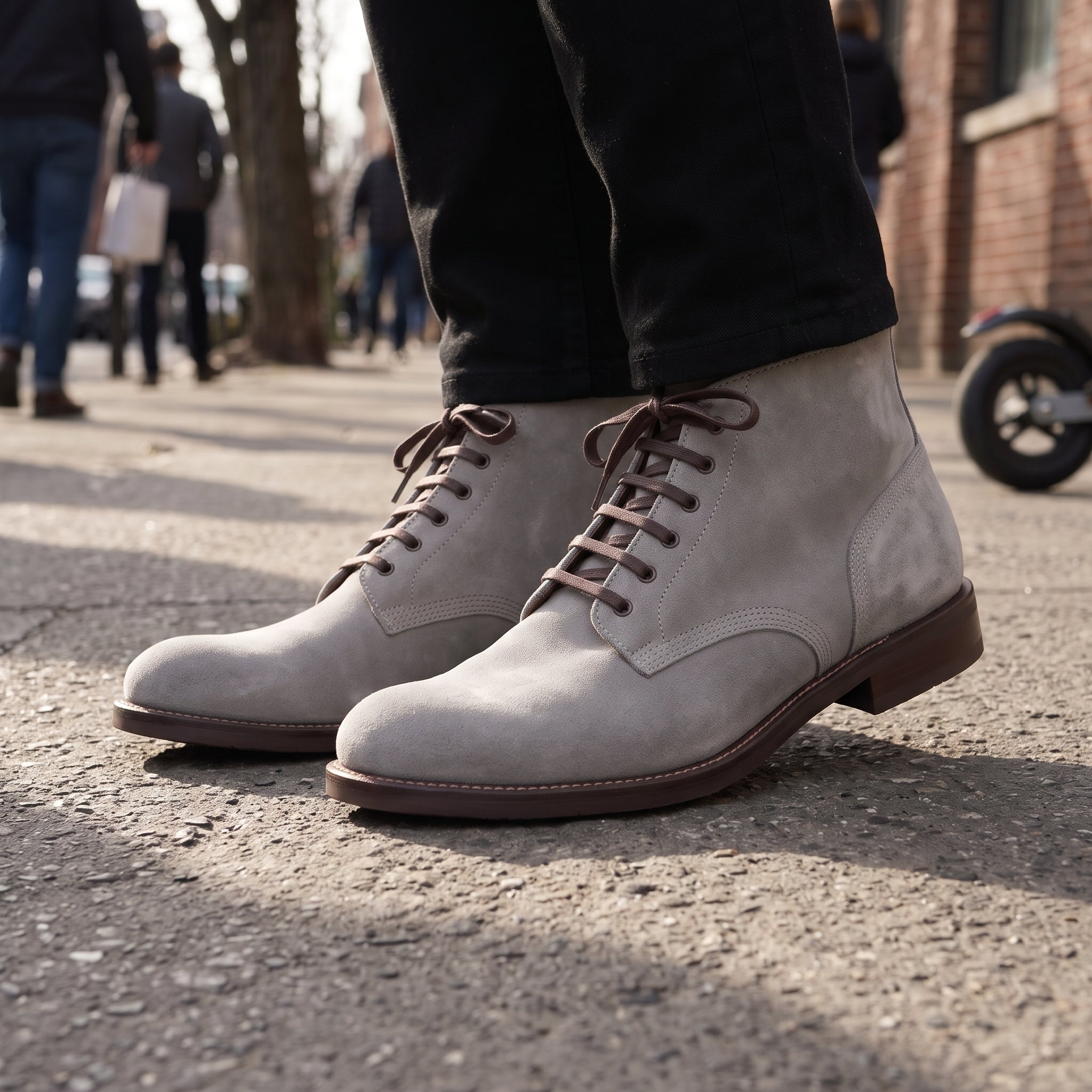 Men's Light Gray Plain-Toe Suede Ankle Boots — Wallingford