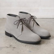 Men's Light Gray Suede Chukka Boots — Popham