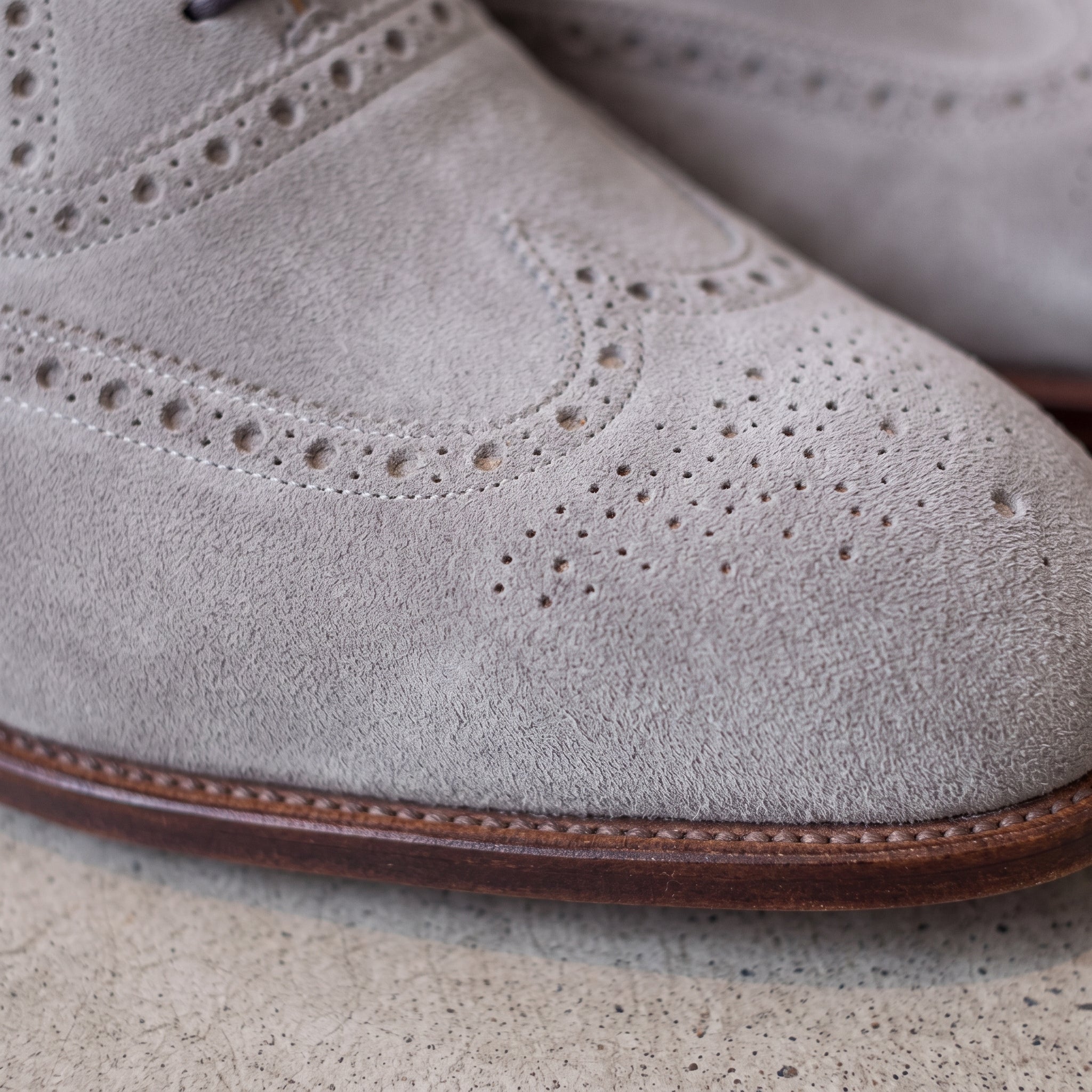 Men's Light Gray Wingtip Suede Oxfords — Galsworthy