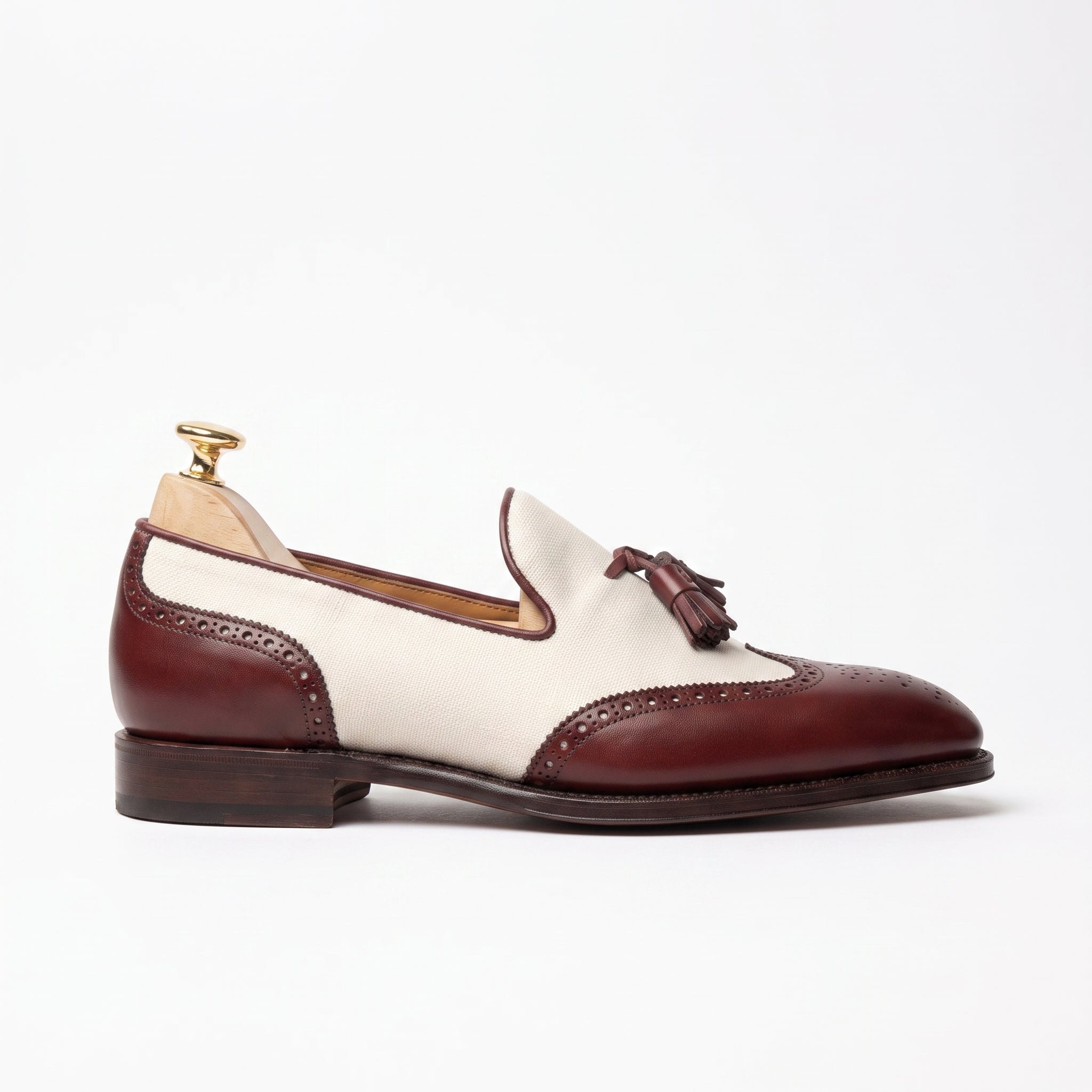 Men's Off-White and Burgundy Wingtip Leather Tassel Loafers — Badlesmere