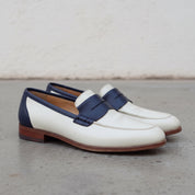 Men's Off-White and Dark Blue Apron-Toe Leather Penny Loafers — Perkins