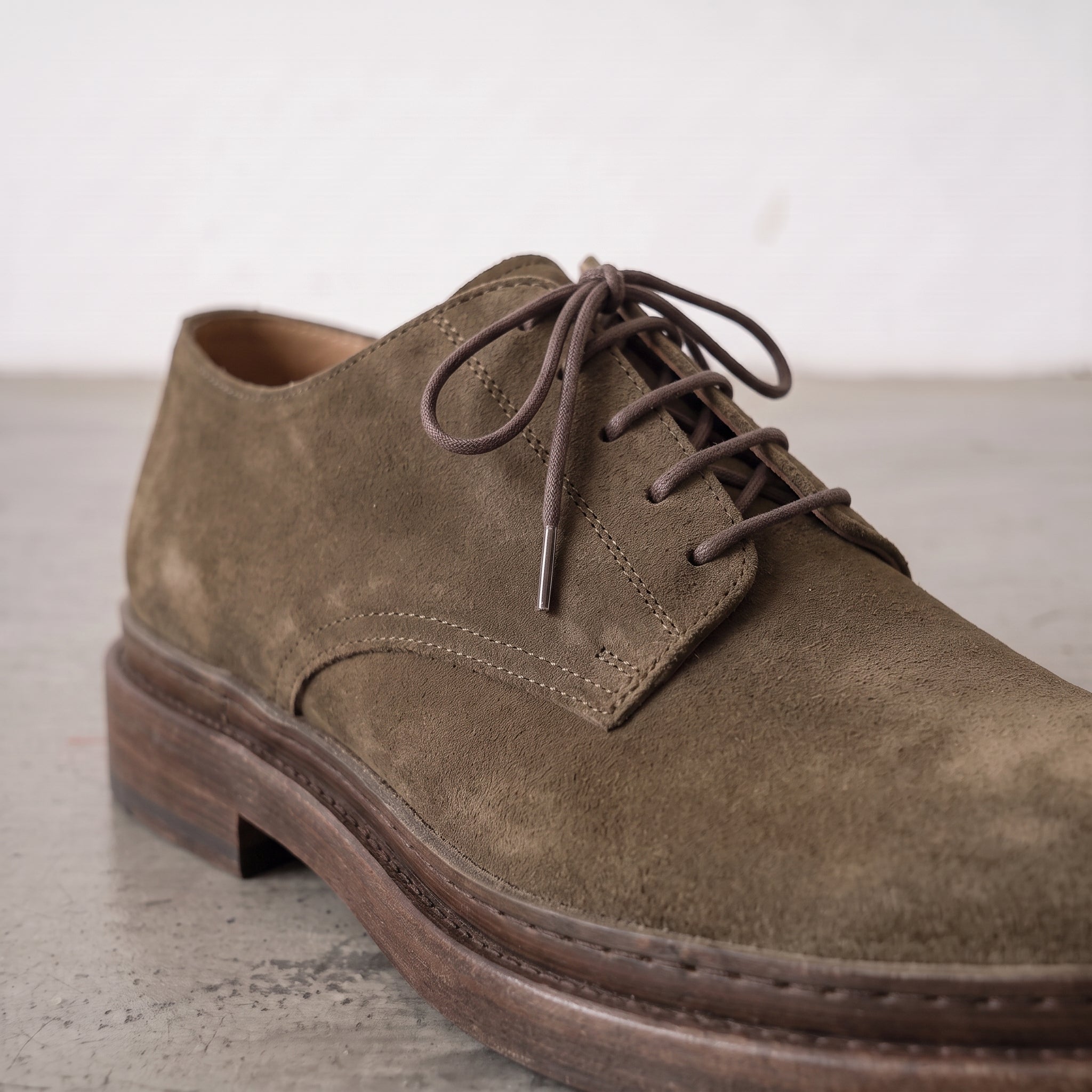 Men's Olive Brown Suede Plain-Toe Derby Shoes — Groves