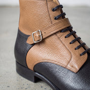 Men's Tan and Black Two-Tone Pebbled Leather Plain-Toe Lace-Up Ankle Boots — Alston
