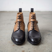 Men's Tan and Black Two-Tone Pebbled Leather Plain-Toe Lace-Up Ankle Boots — Alston