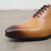 Men's Tan and Dark Brown Cap-Toe Leather Brogues — Bradford