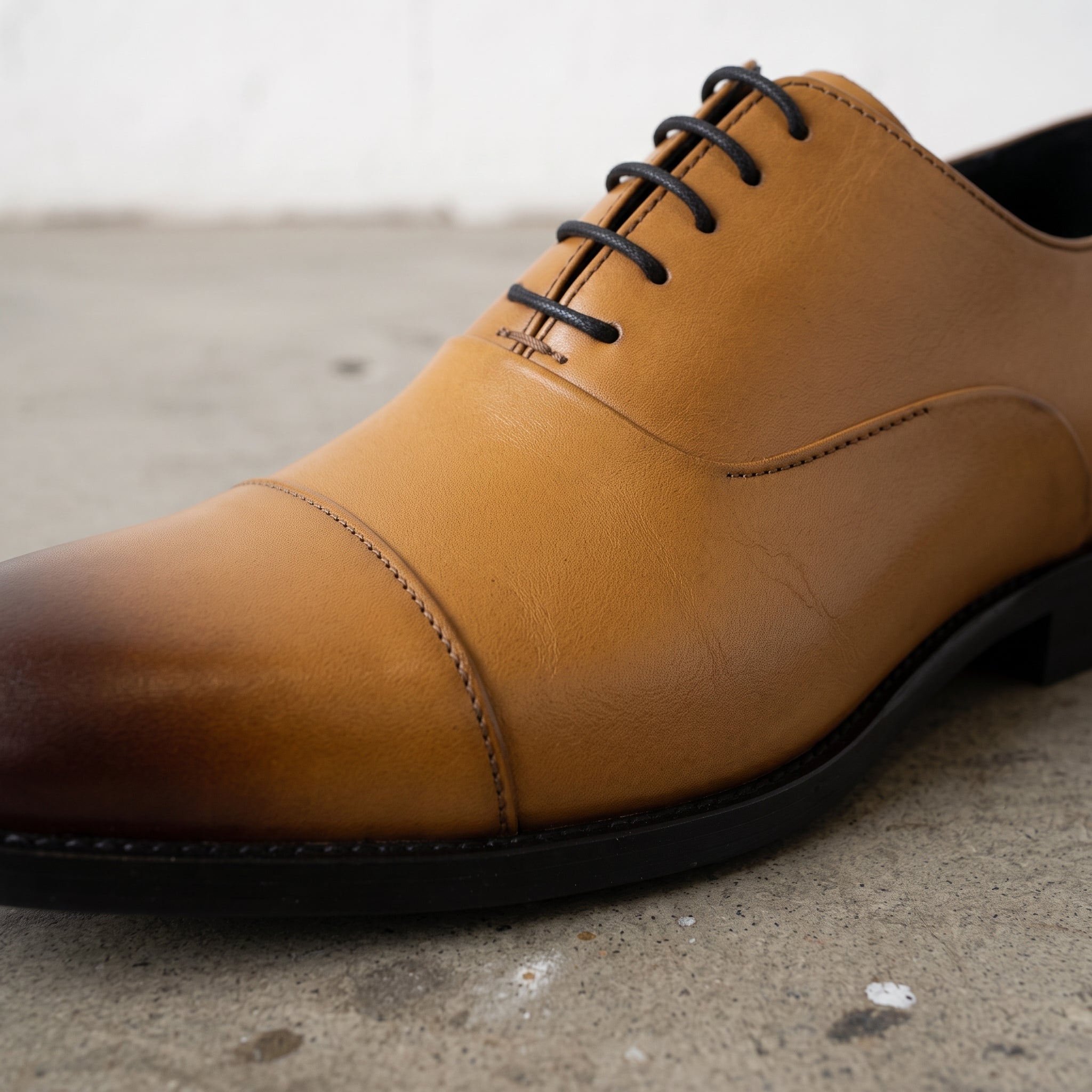 Men's Tan and Dark Brown Cap-Toe Leather Oxfords — Heswall