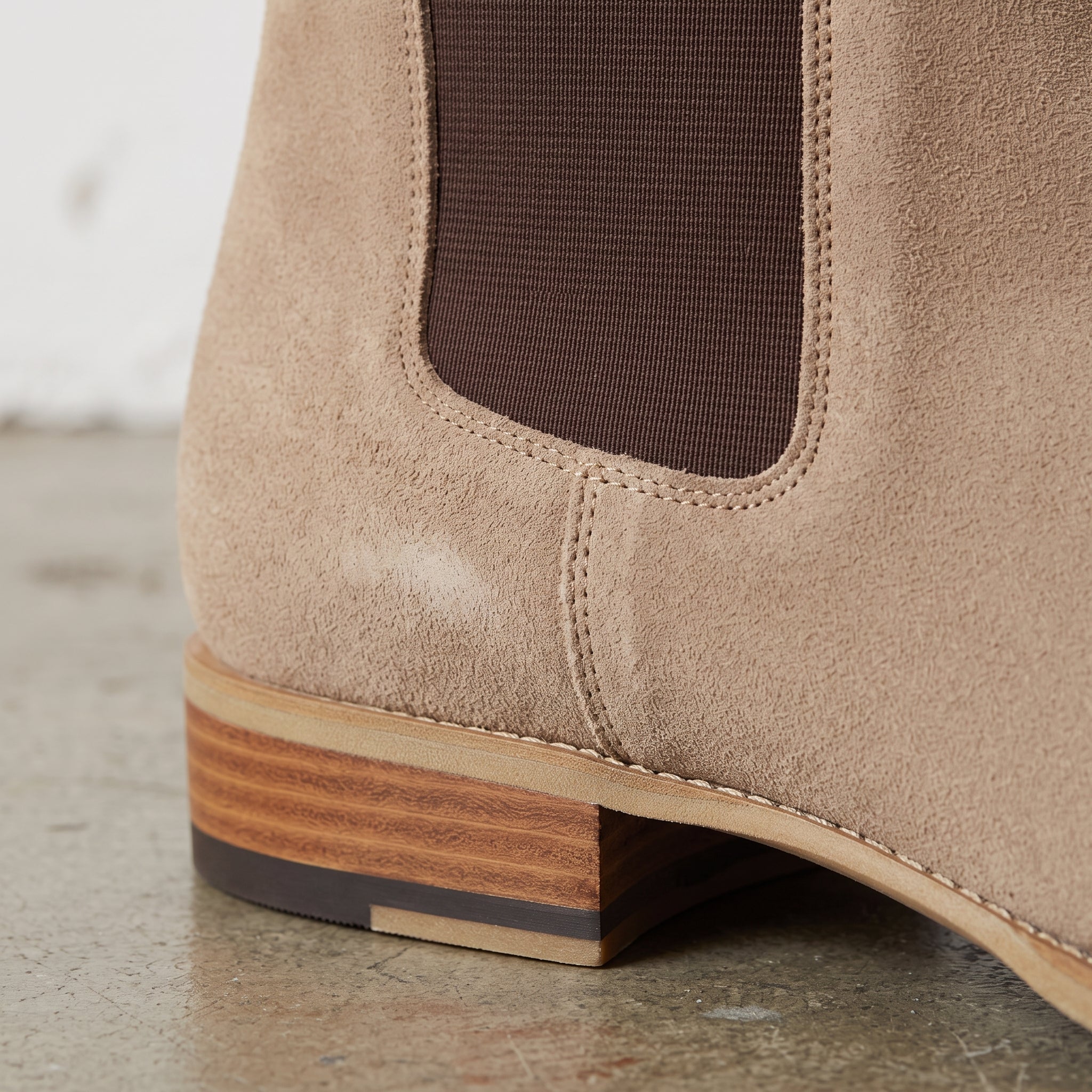 Men's Tan and Dark Brown Suede Chelsea Boots — Eldridge