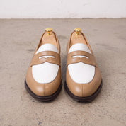 Men's Tan and White Plain-Toe Leather Spectator Penny Loafers — Connell