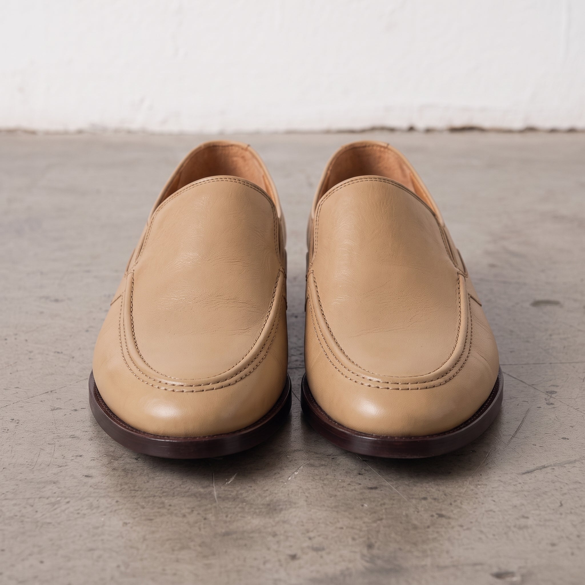 Men's Tan Apron-Toe Leather Loafers — Hargreaves — Hargreaves