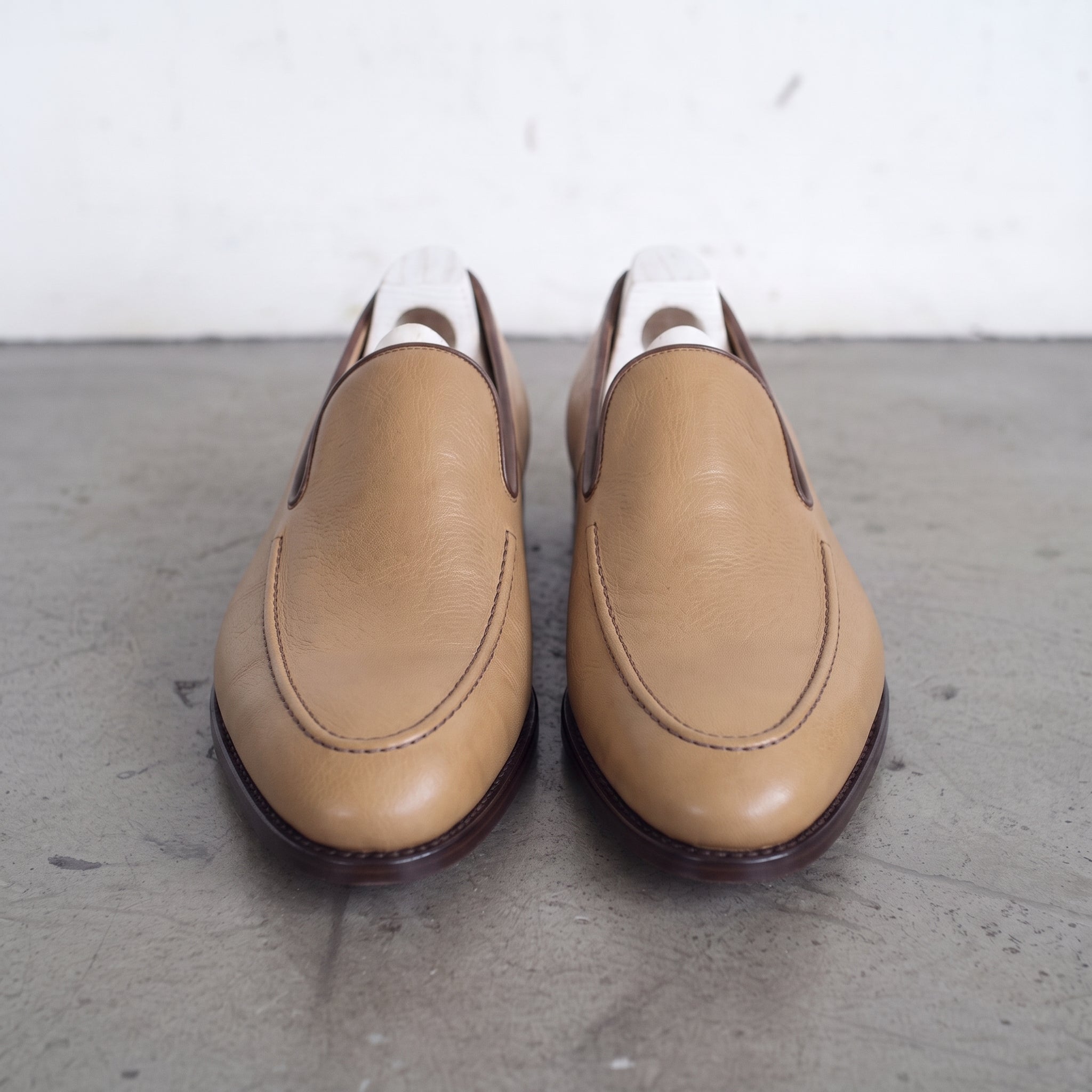 Men's Tan Apron-Toe Leather Loafers — Willoughby