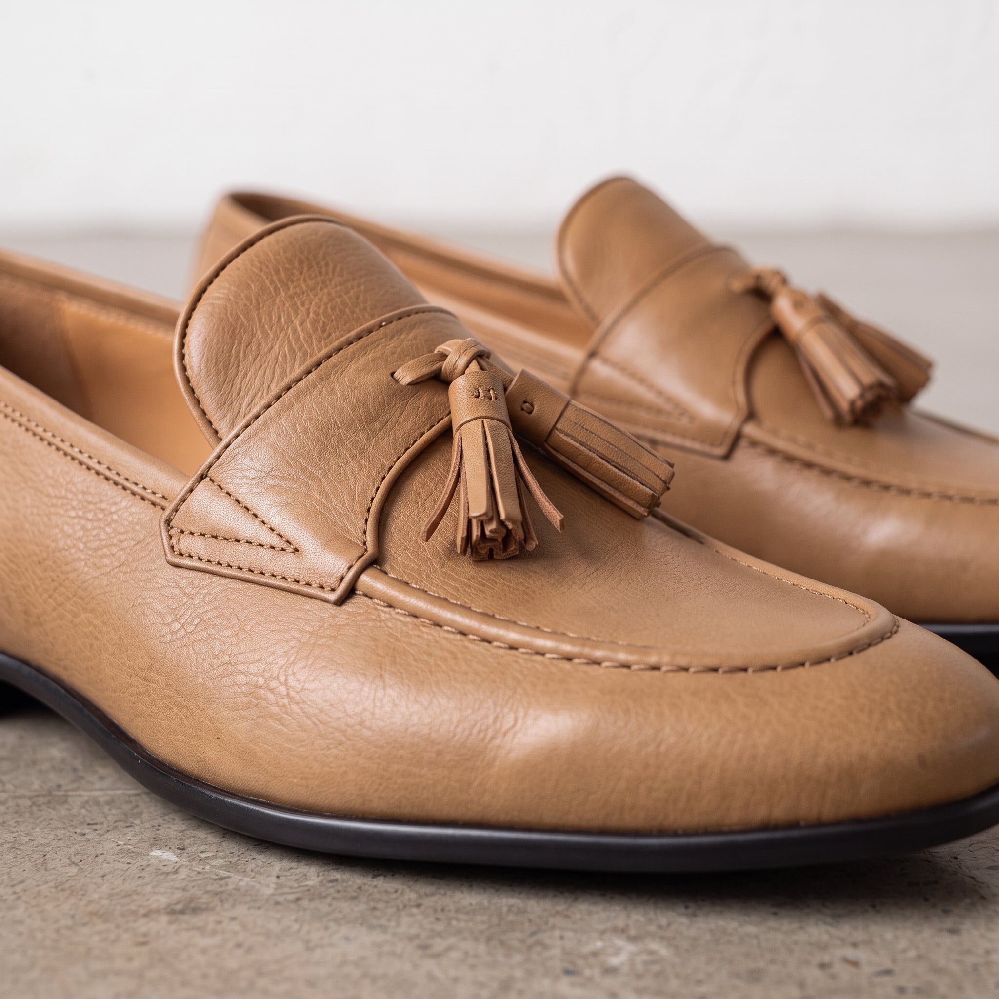 Men's Tan Apron-Toe Leather Tassel Loafers — Atley