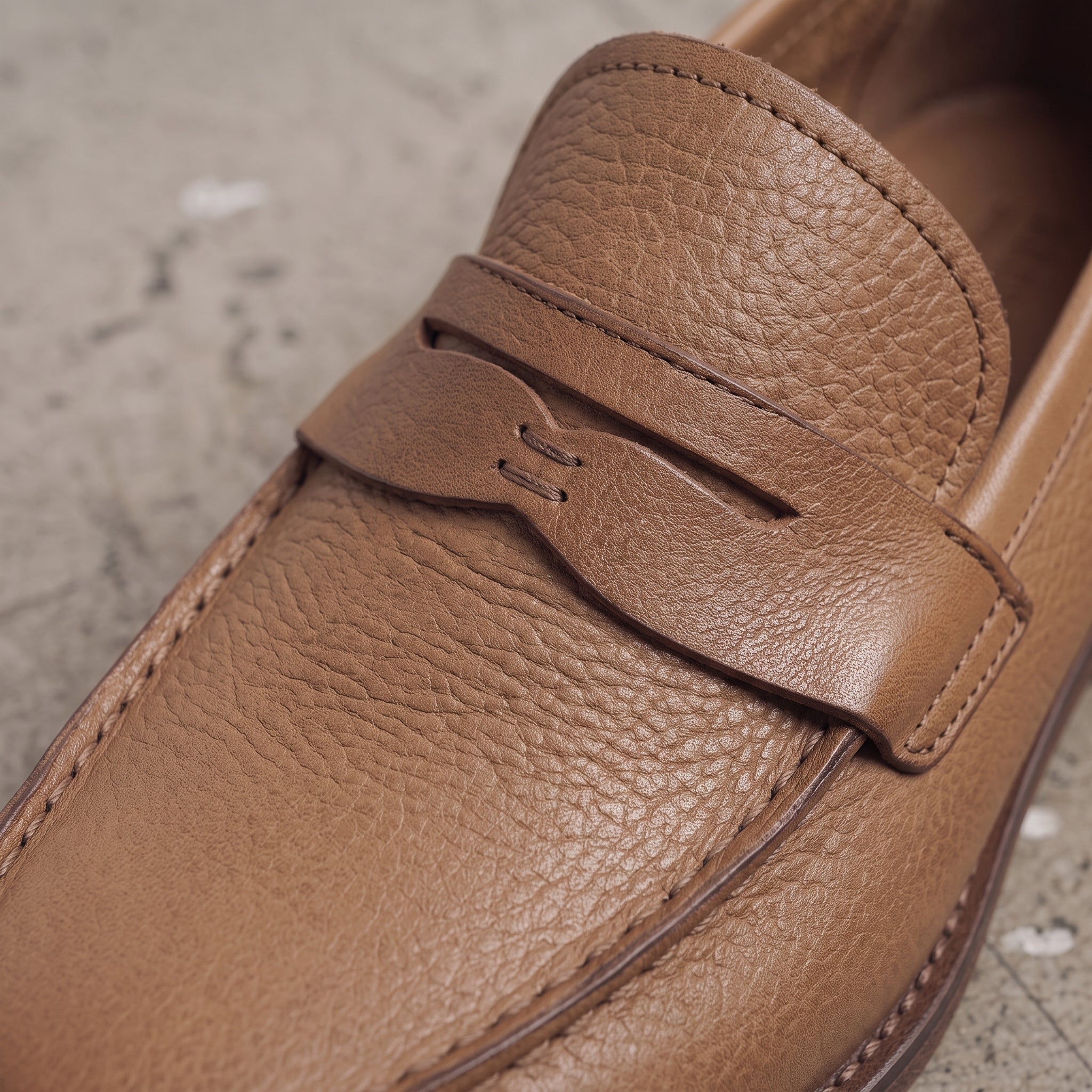 Men's Tan Apron-Toe Pebbled Leather Penny Loafers — Lanyon